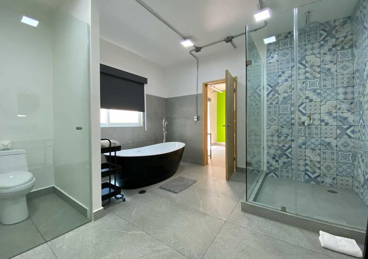 Shower in The Host Business Suites at WTC