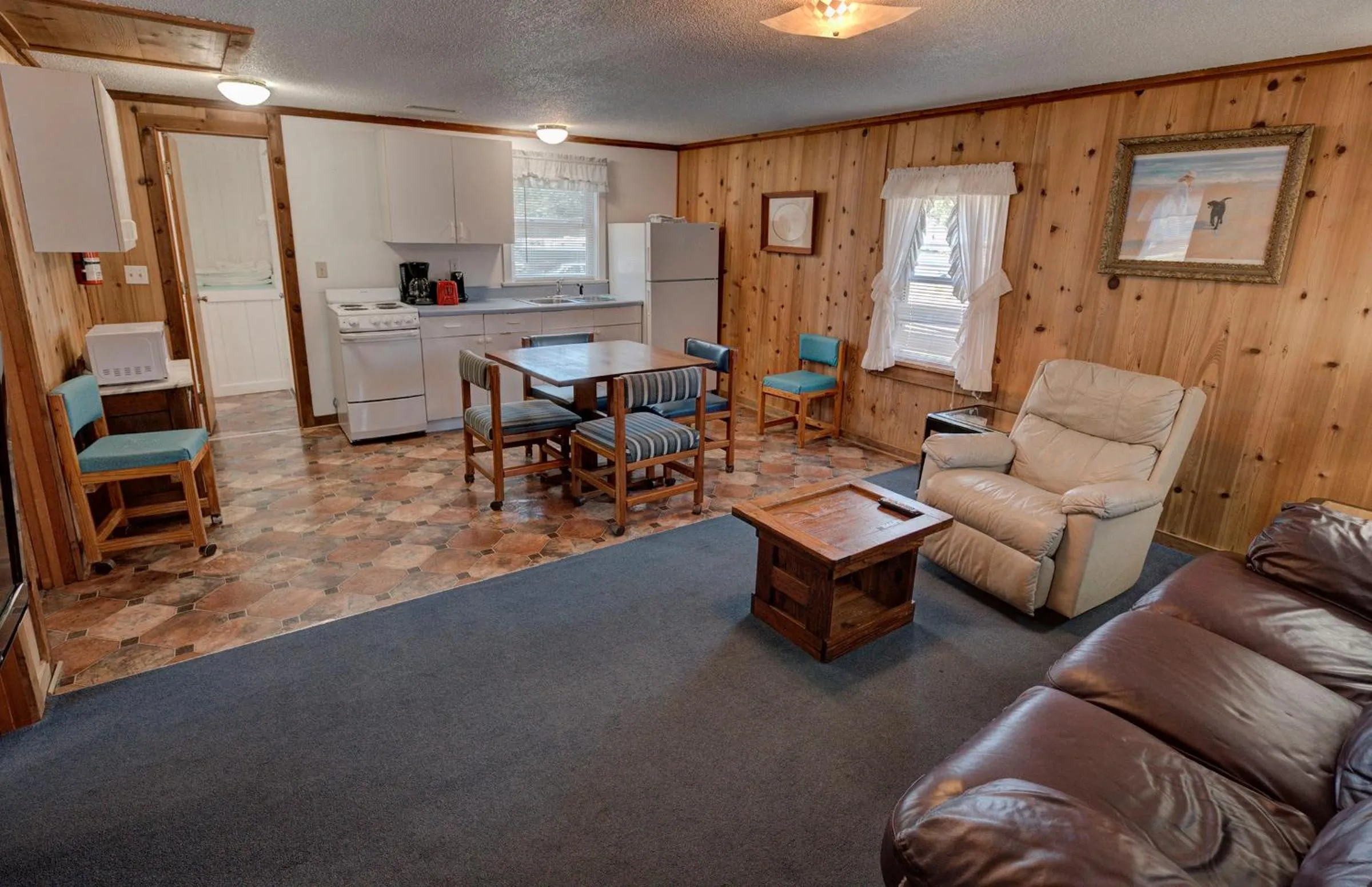 Outer Banks Motel - Village Accommodations