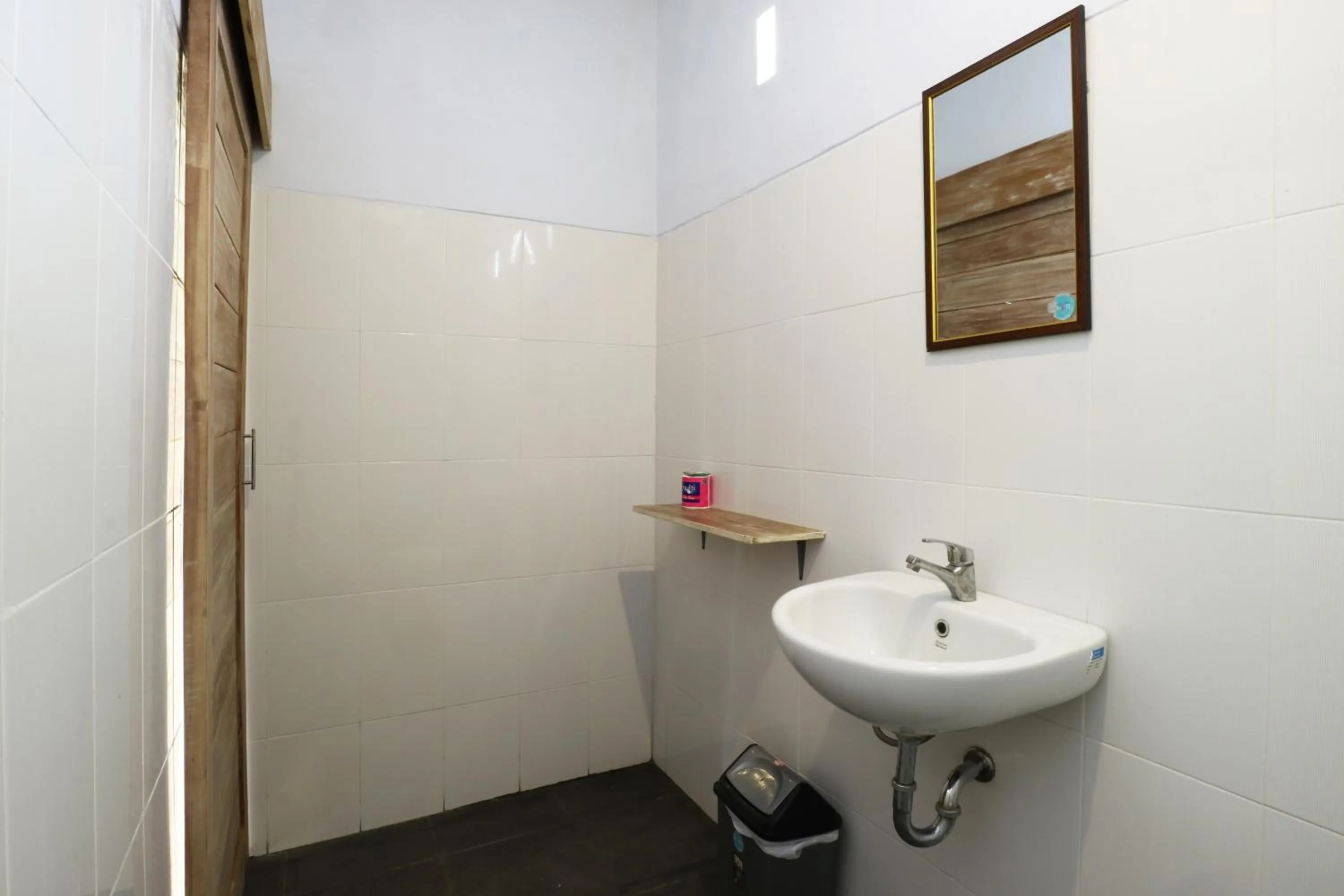 Bathroom in The Wina Guest House 2