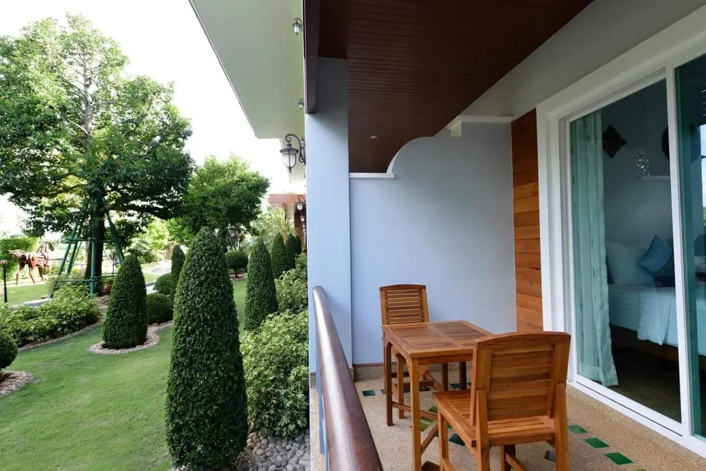 Deluxe Twin Room in Princess River Kwai Hotel Deluxe Twin Room in Princess River Kwai Hotel