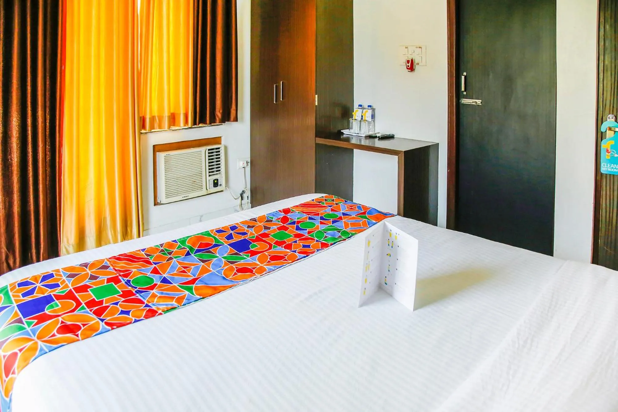 Bedroom, Bed in FabHotel Eleanora - New Town