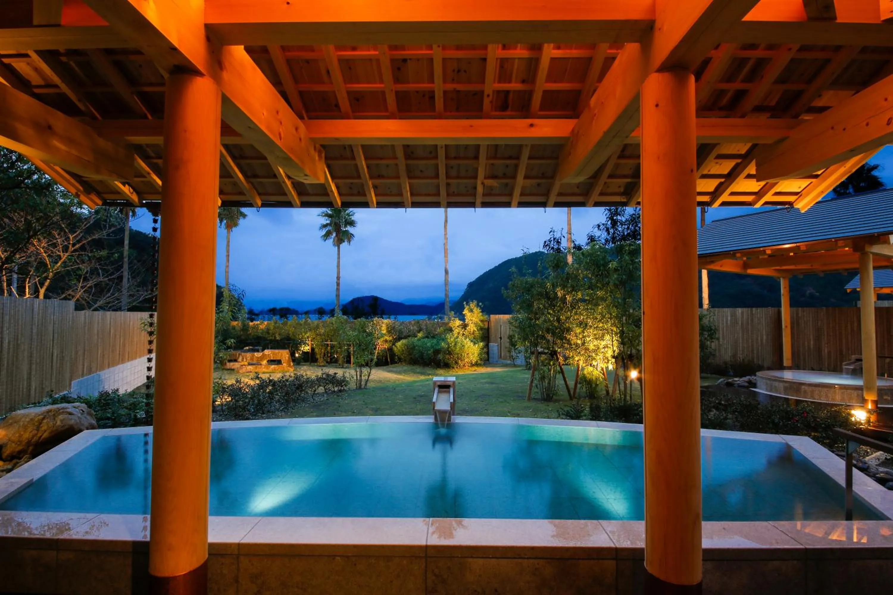 Hot Spring Bath in Hotel Tokinoza