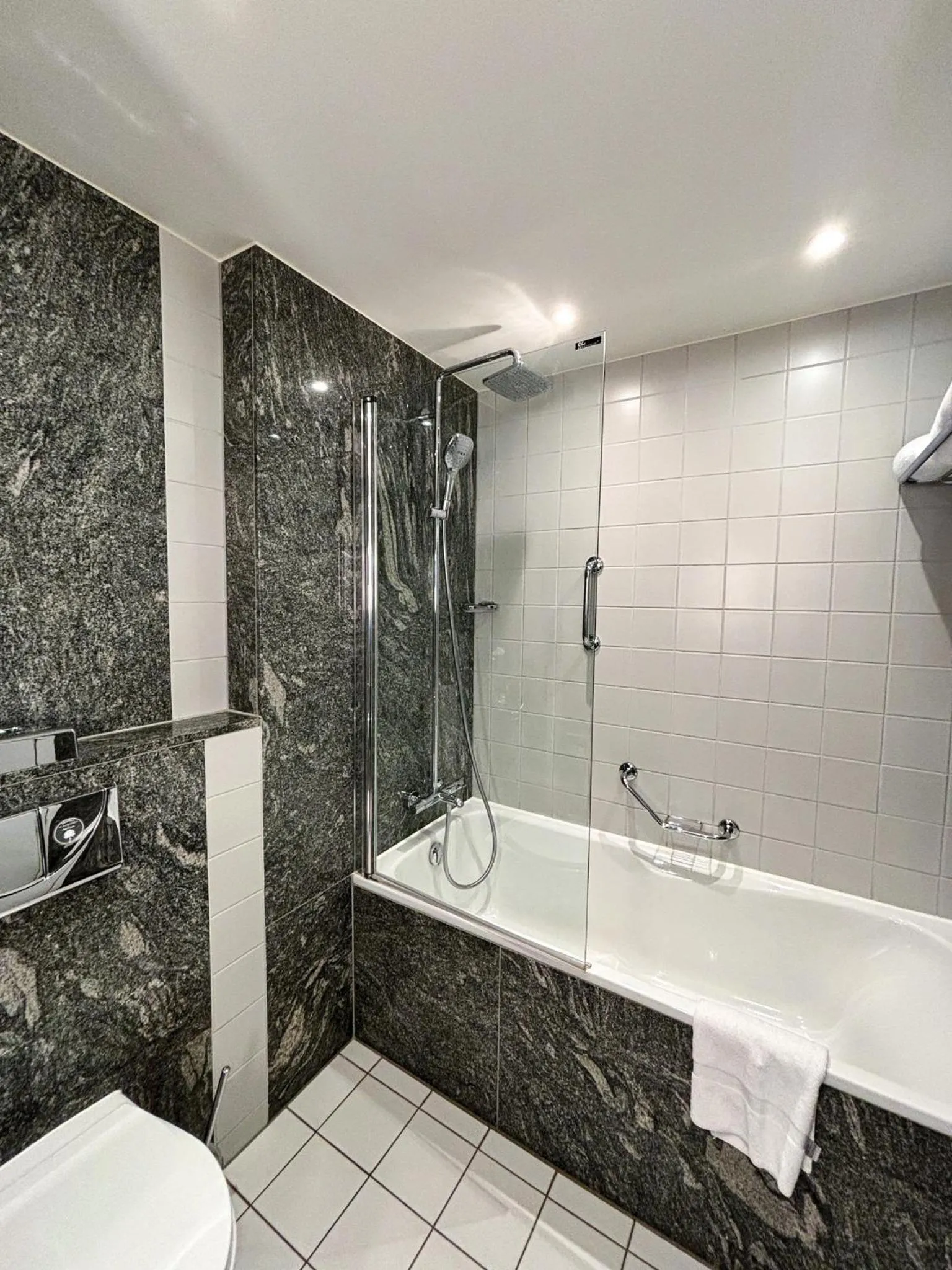 Bedroom in Van der Valk Hotel Spa