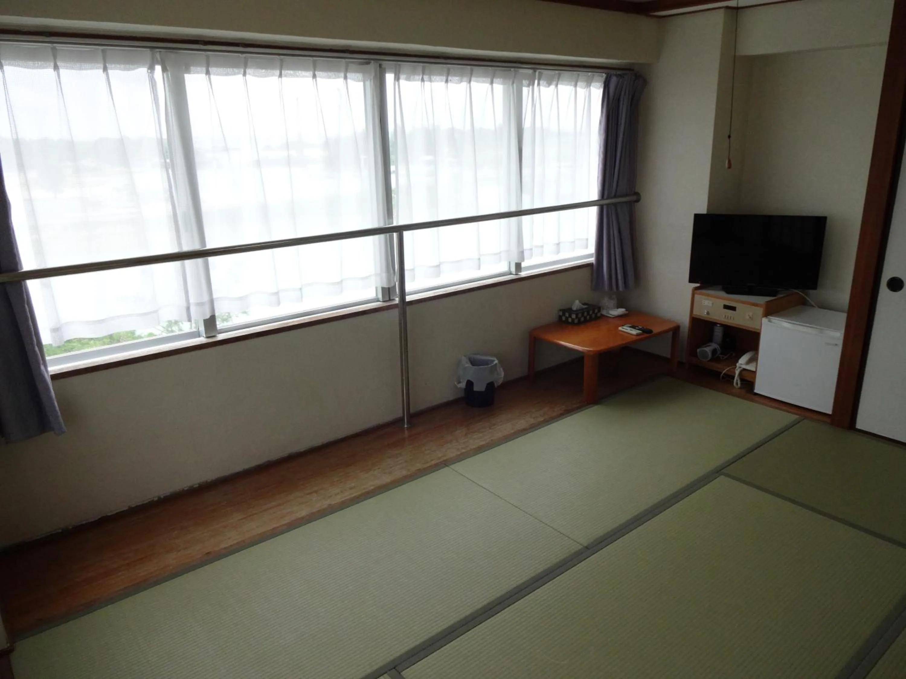 Photo of the whole room in Hotel South Island