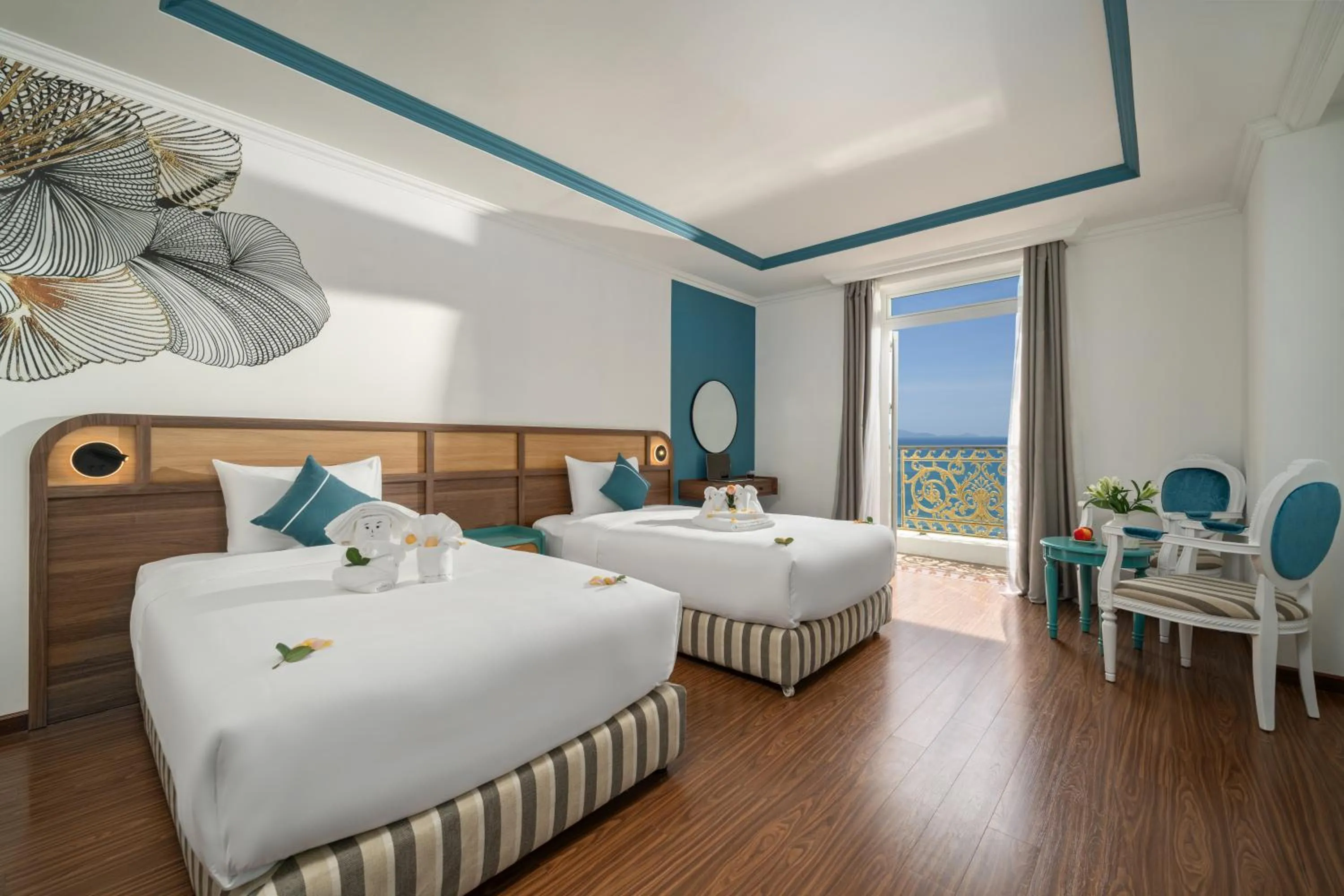 Bed in Paracel Beach Hotel