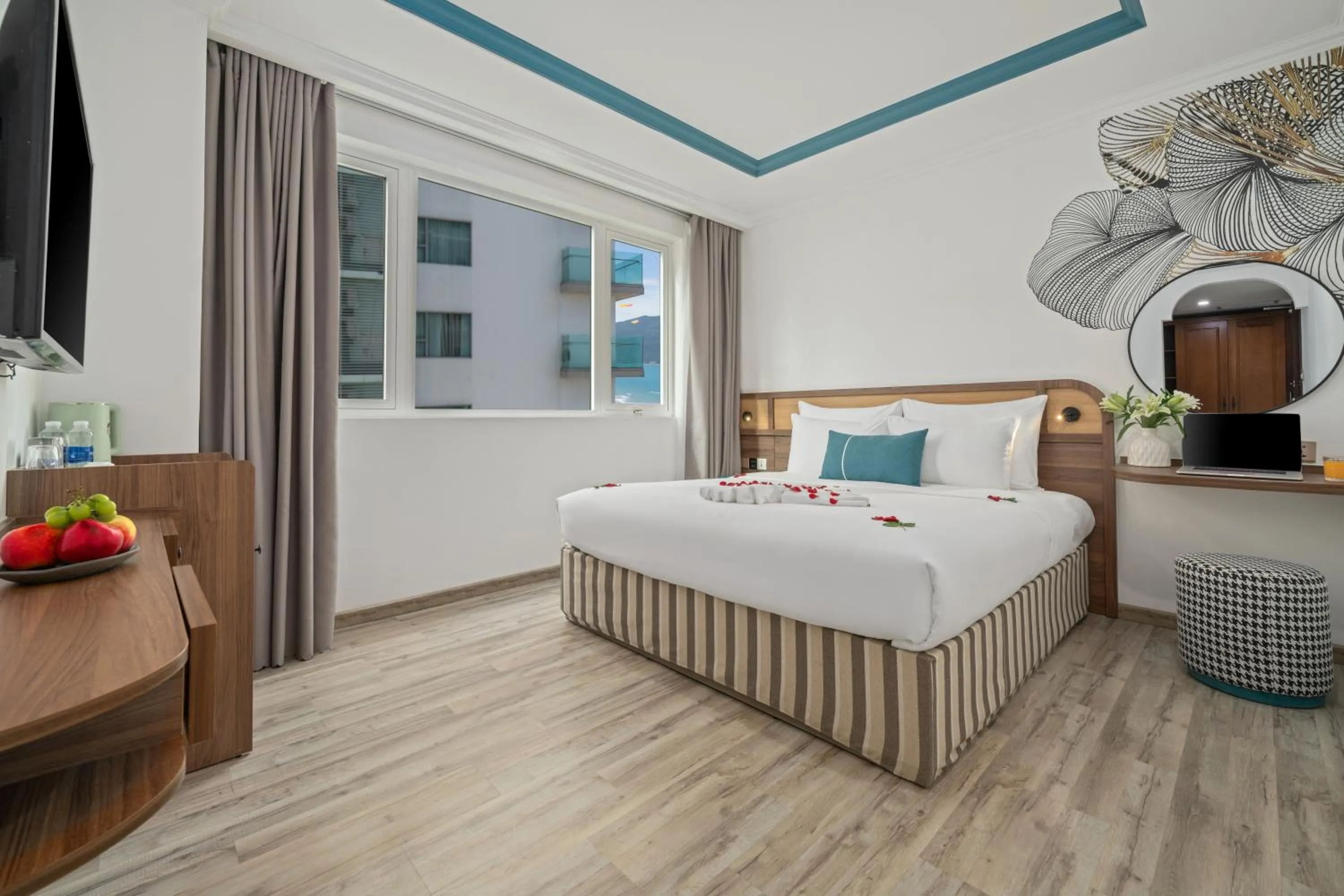 Bed in Paracel Beach Hotel