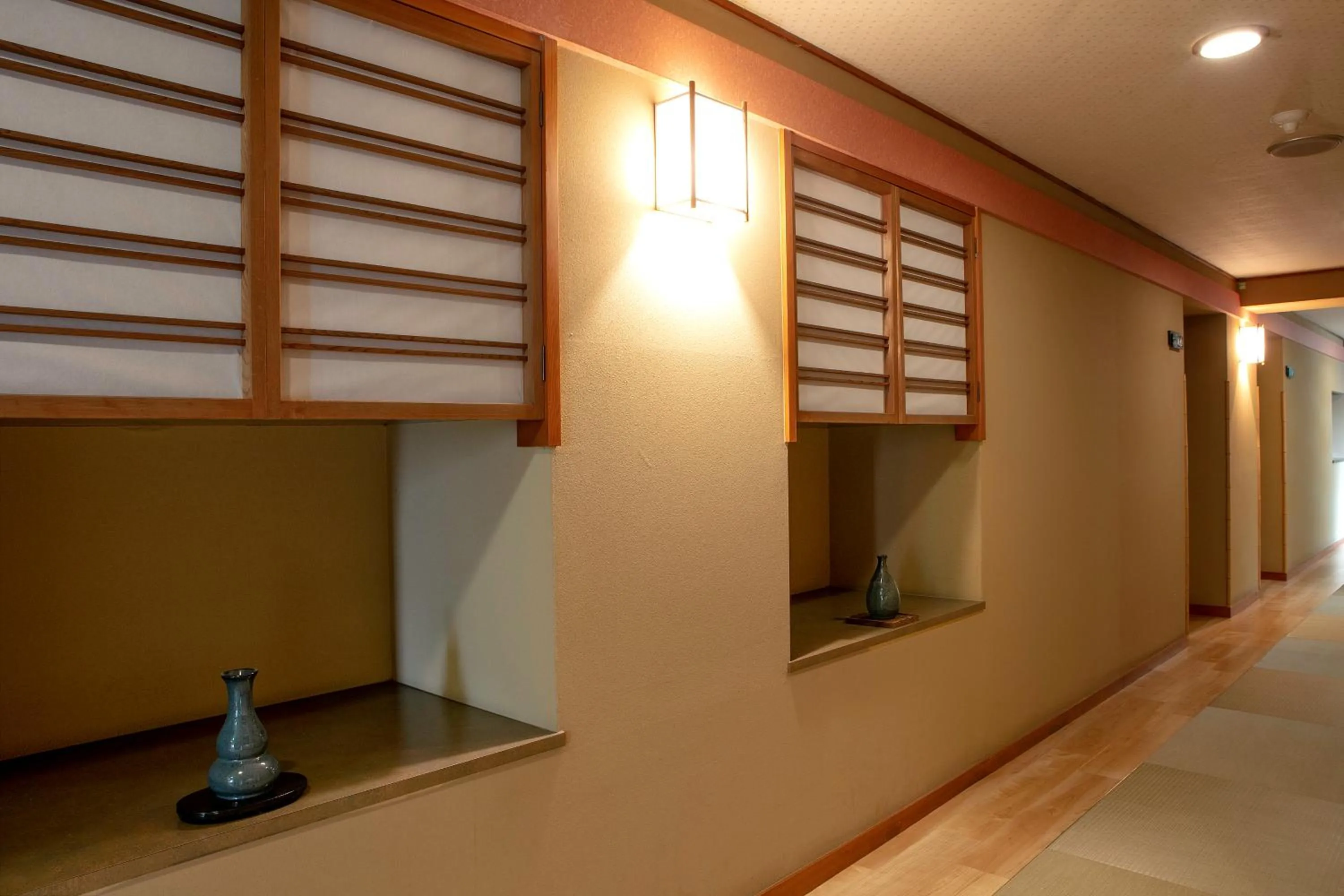 Decorative detail in Honjin