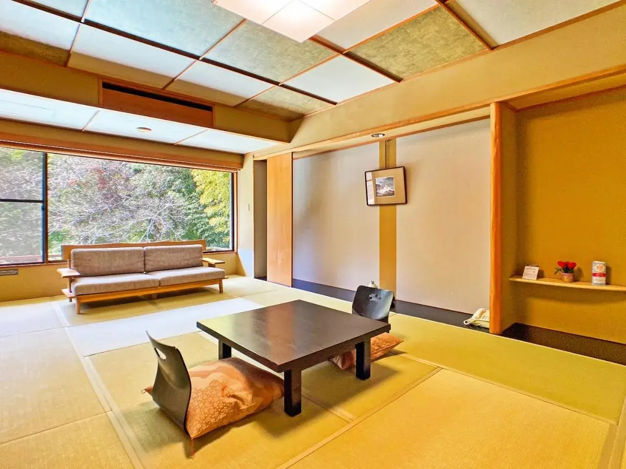 Deluxe Quadruple Room - single occupancy in Honjin Deluxe Quadruple Room - single occupancy in Honjin