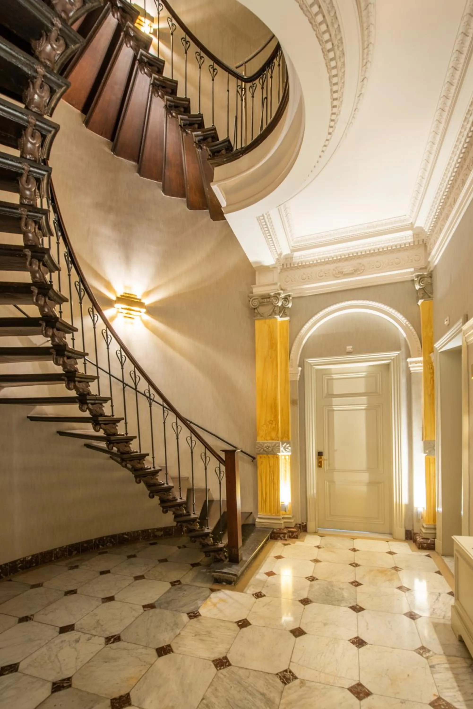 Property building in Dukes' Arches Brugge - by Dukes' Hotel Collection