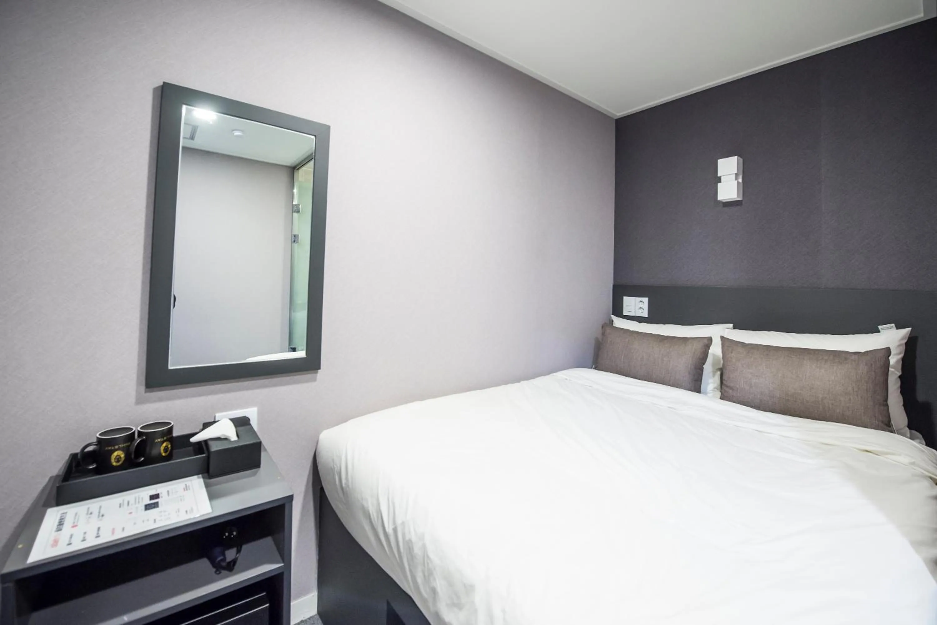 Bedroom, Bed in Philstay Myeongdong Metro