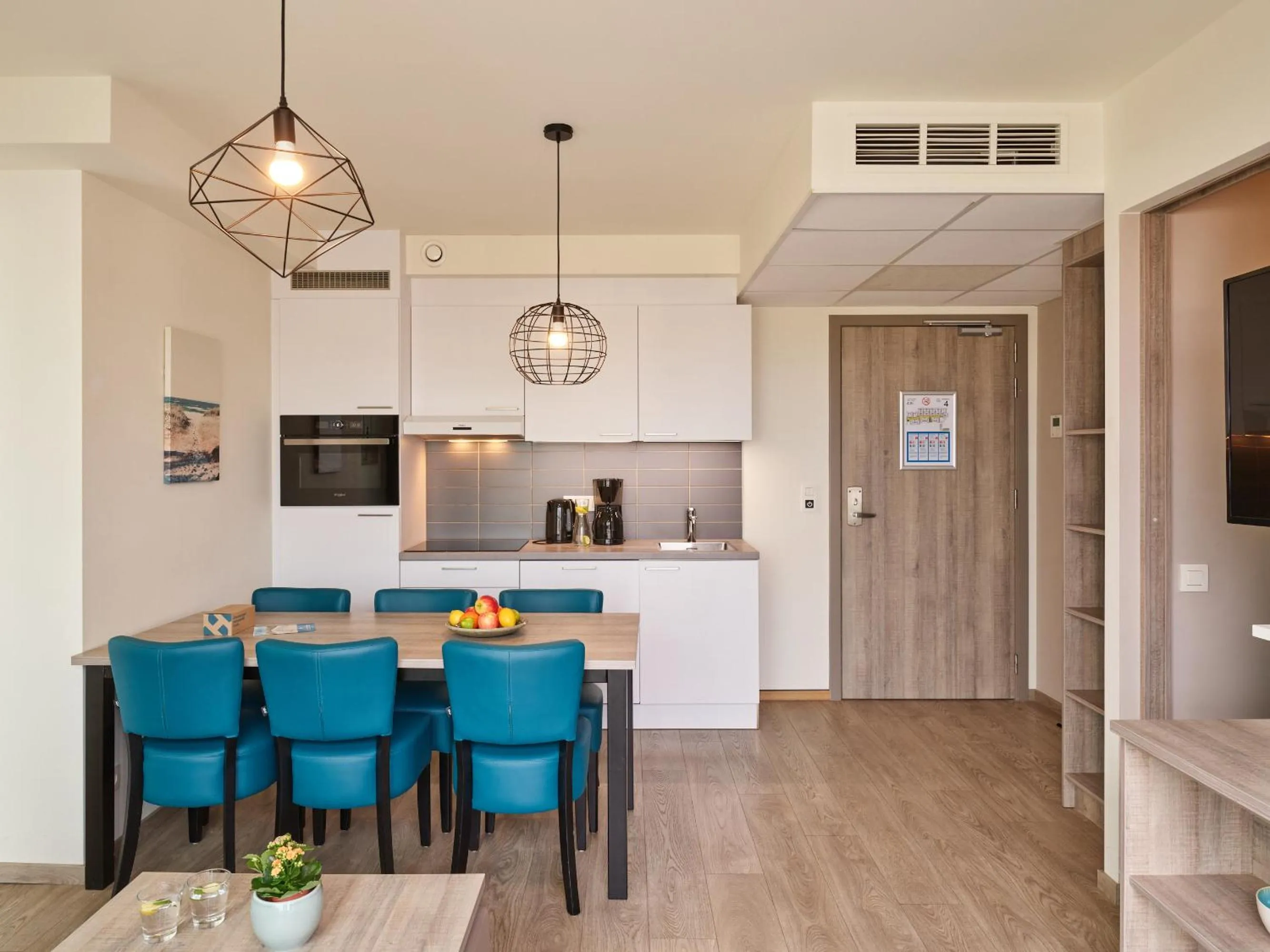 Seating area in Holiday Suites Zeebrugge