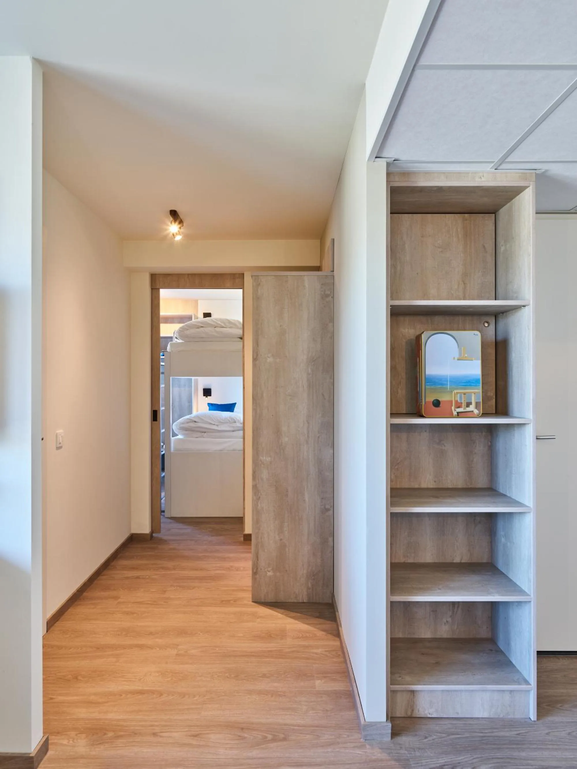 wardrobe in Holiday Suites Zeebrugge