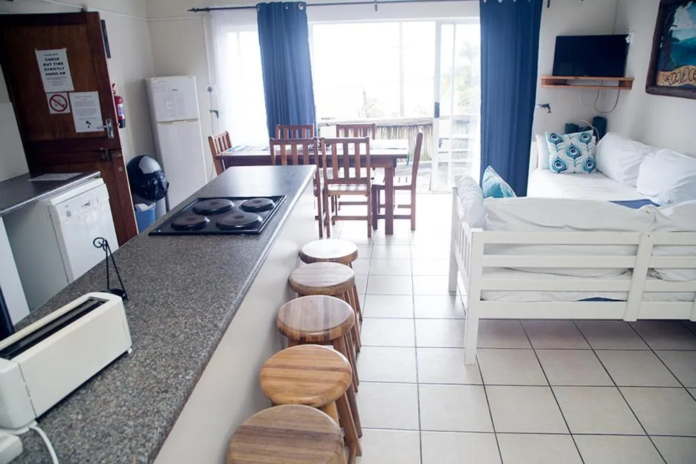 Ansteys Beach Self Catering Apartments