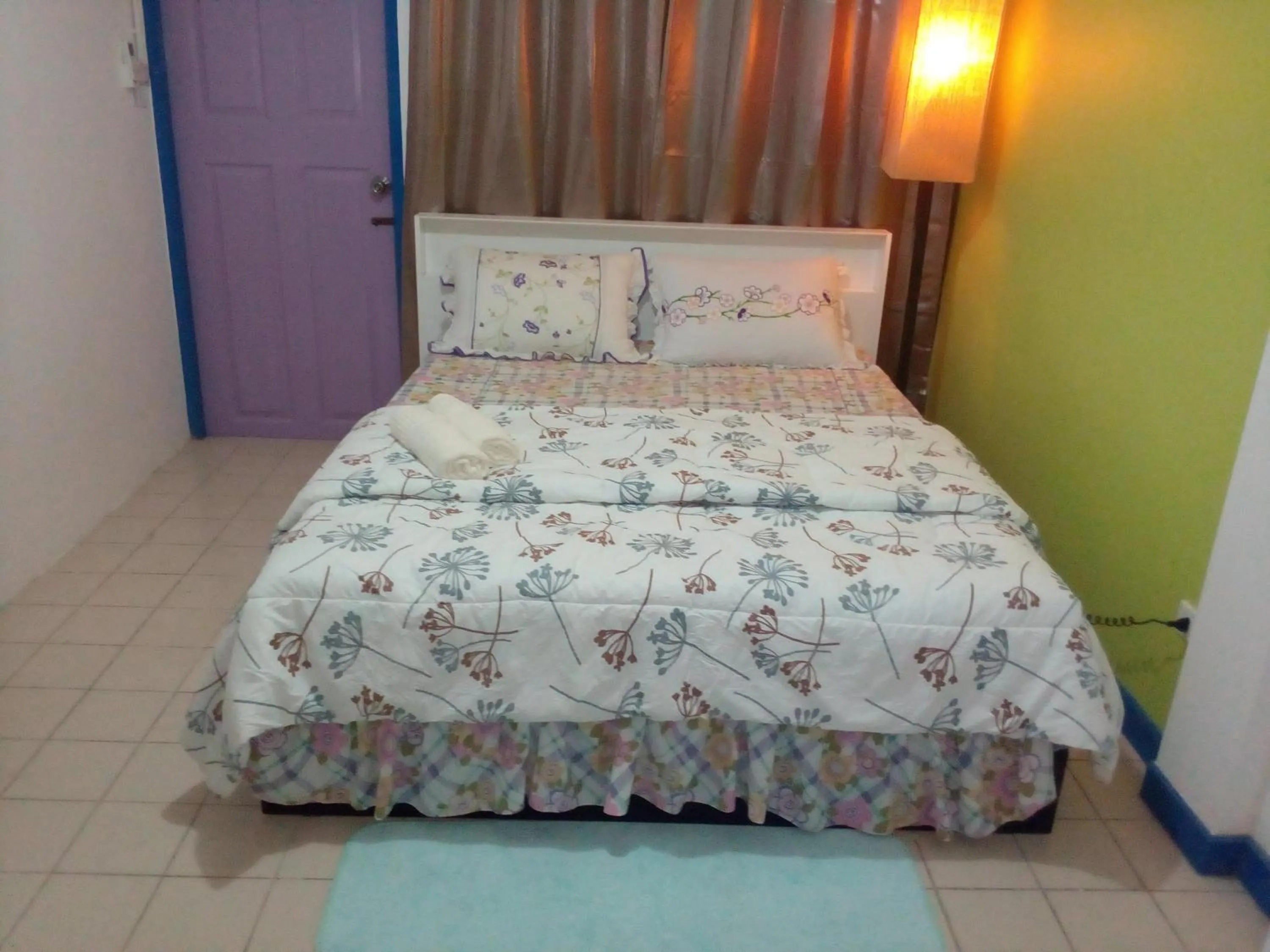 Bedroom in U-SA-BY House