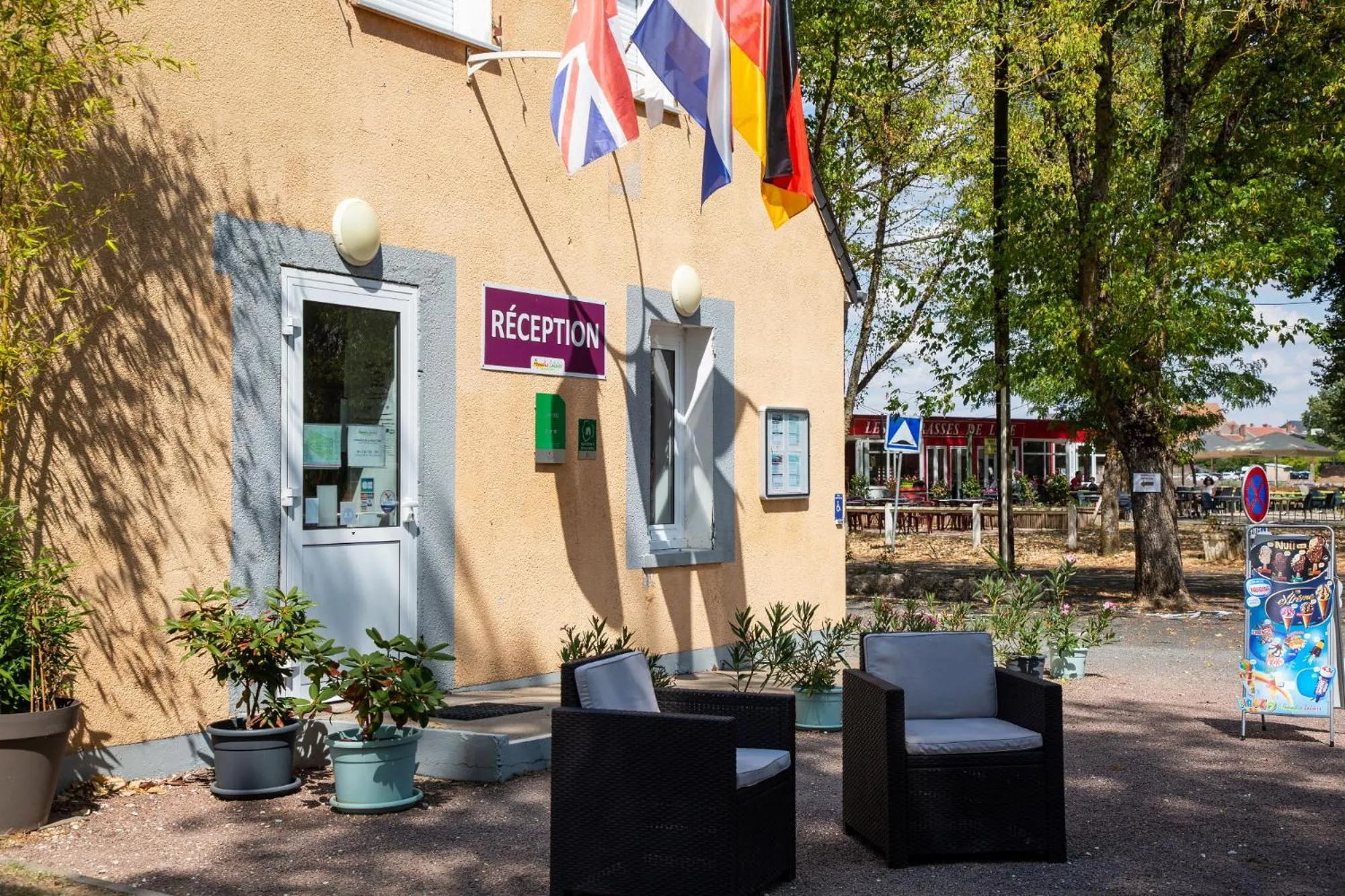 Lobby or reception in Camping de l'île