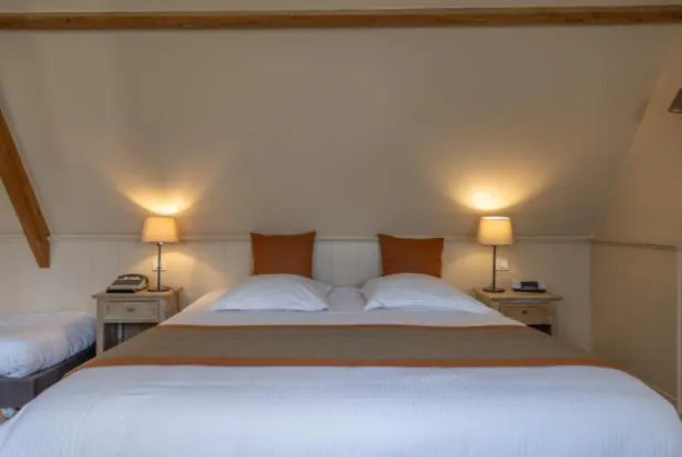 Bedroom, Bed in Hotel Ter Duinen