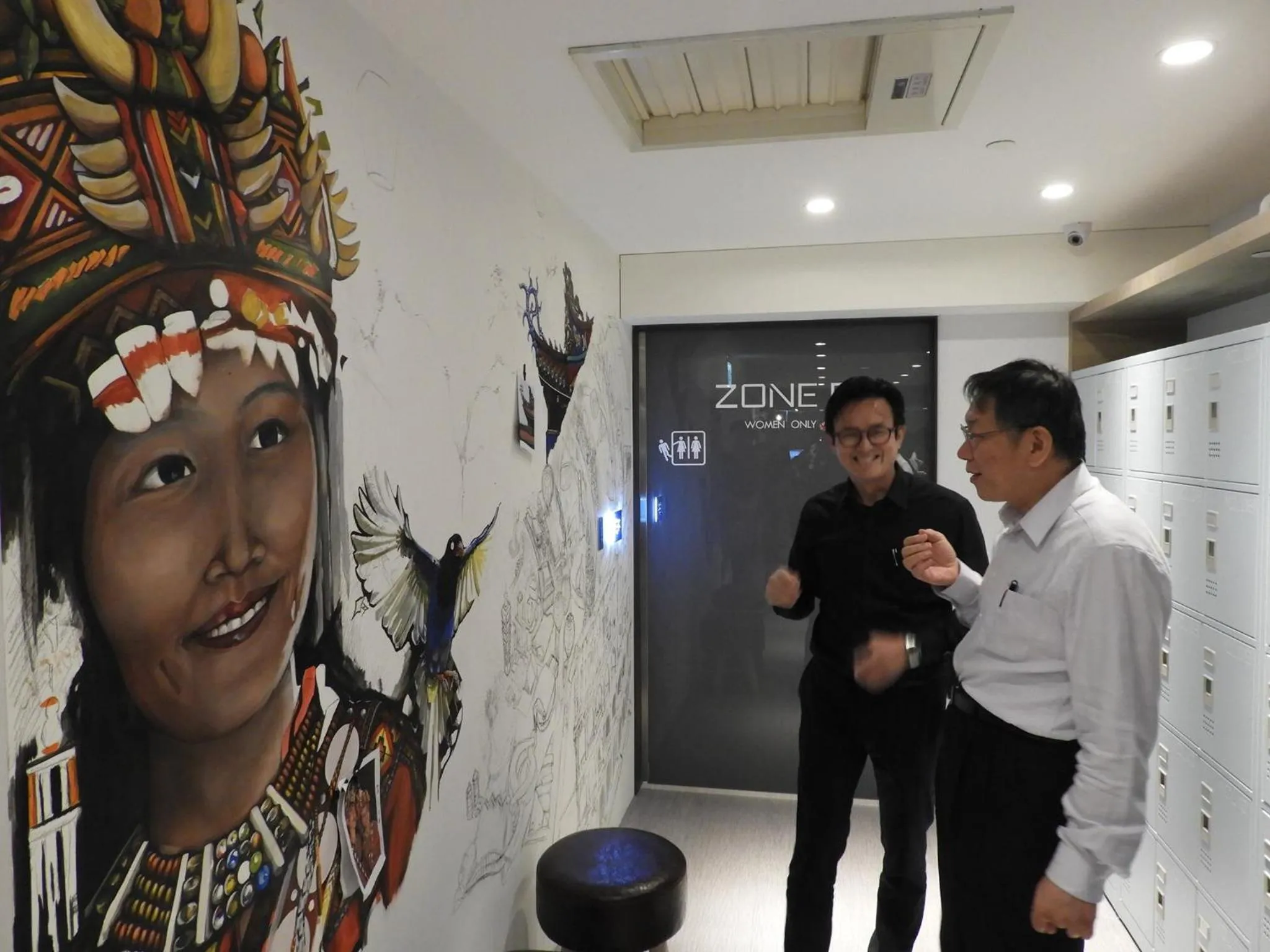 People in Taiwan Youth Hostel & Capsule Hotel