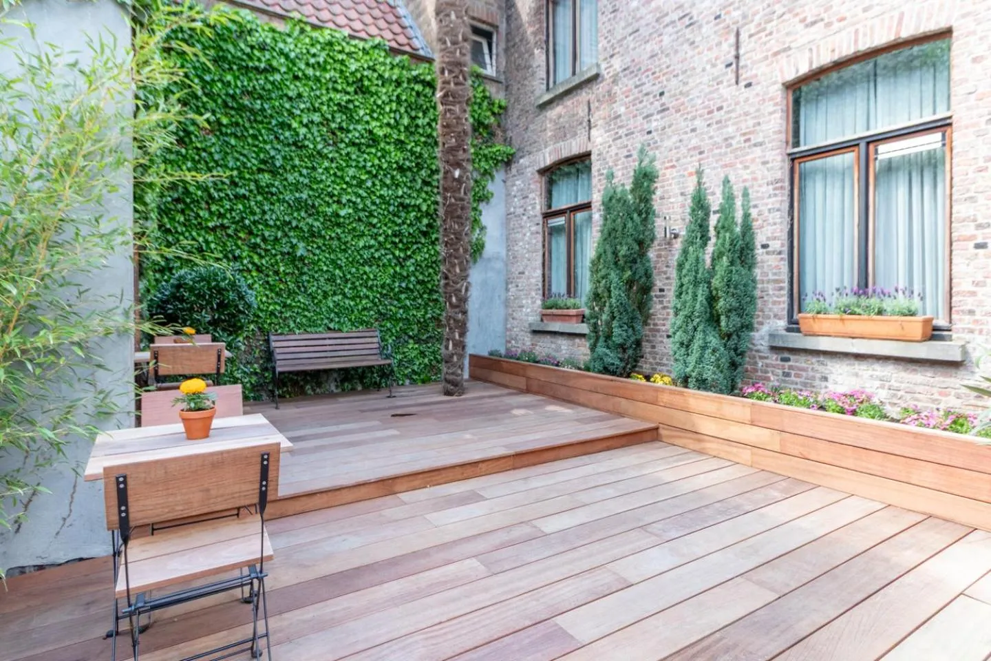 Property building in Hotel Montovani