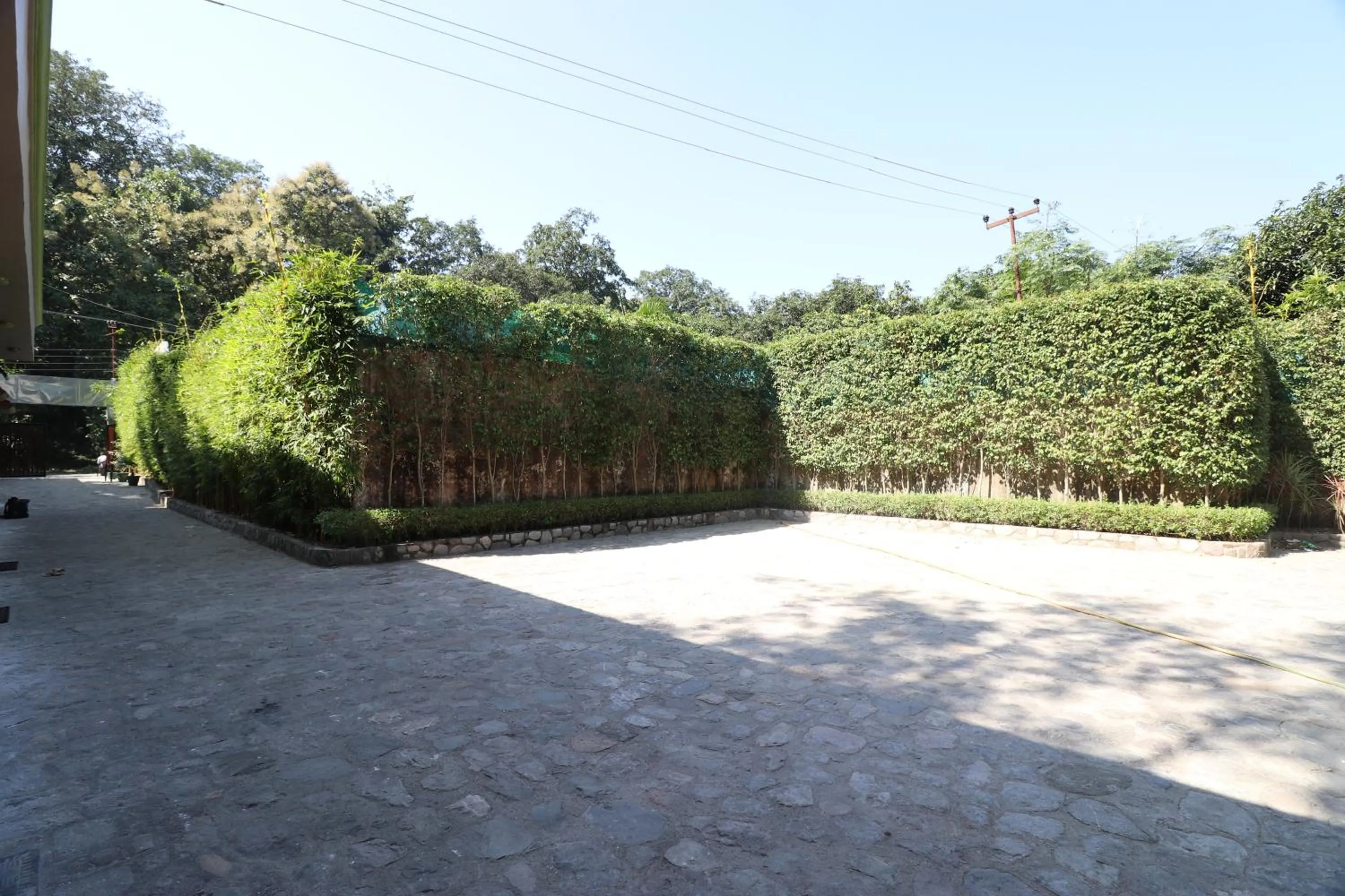 Parking in Corbett Comfort Lodge