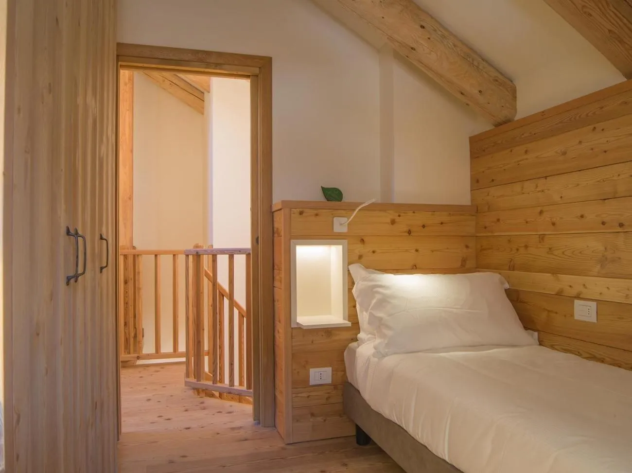 Bed in Alagna Mountain Resort & SPA