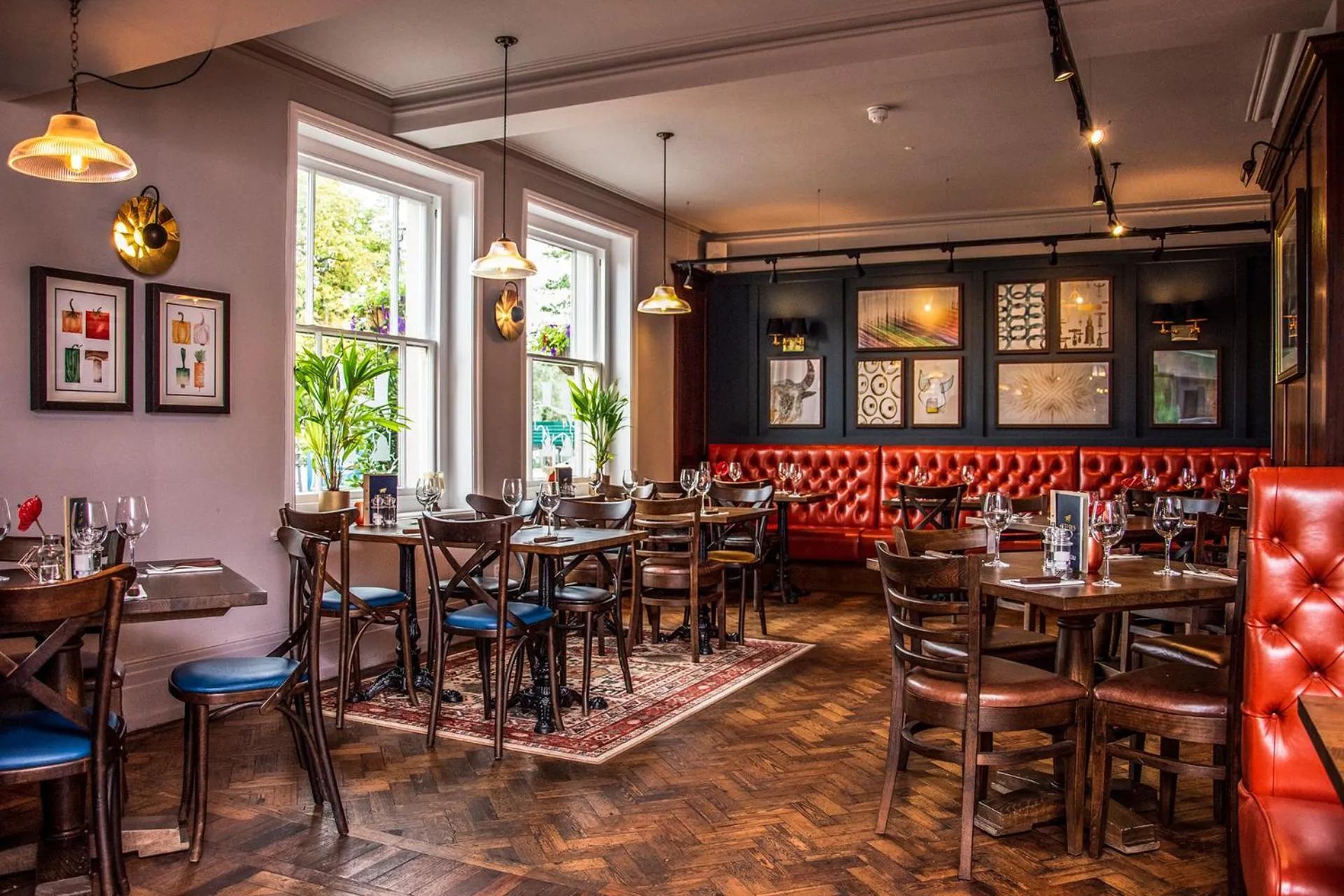 Restaurant/places to eat in Harper's Steakhouse with Rooms, Haslemere