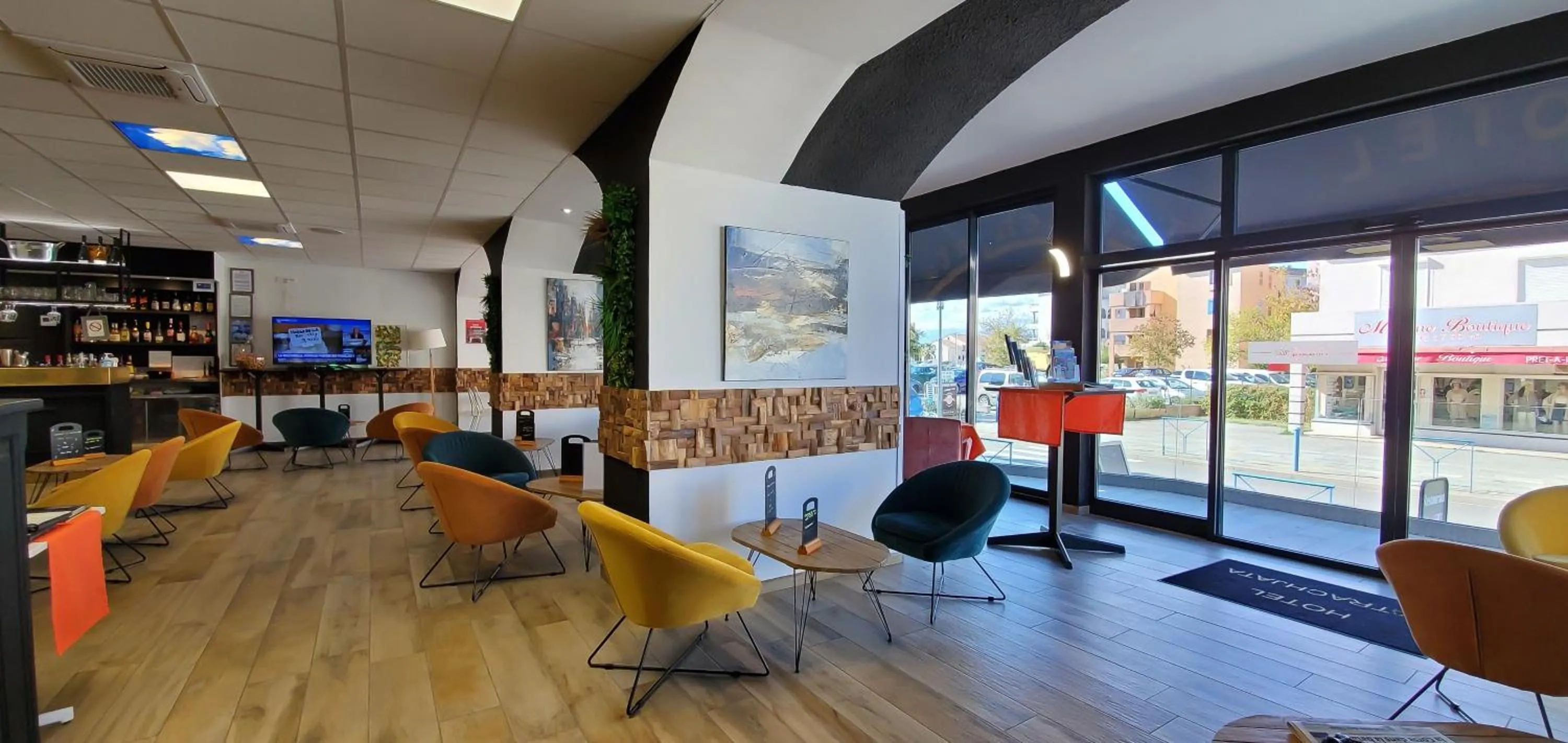 Living room in Hôtel Restaurant Atrachjata