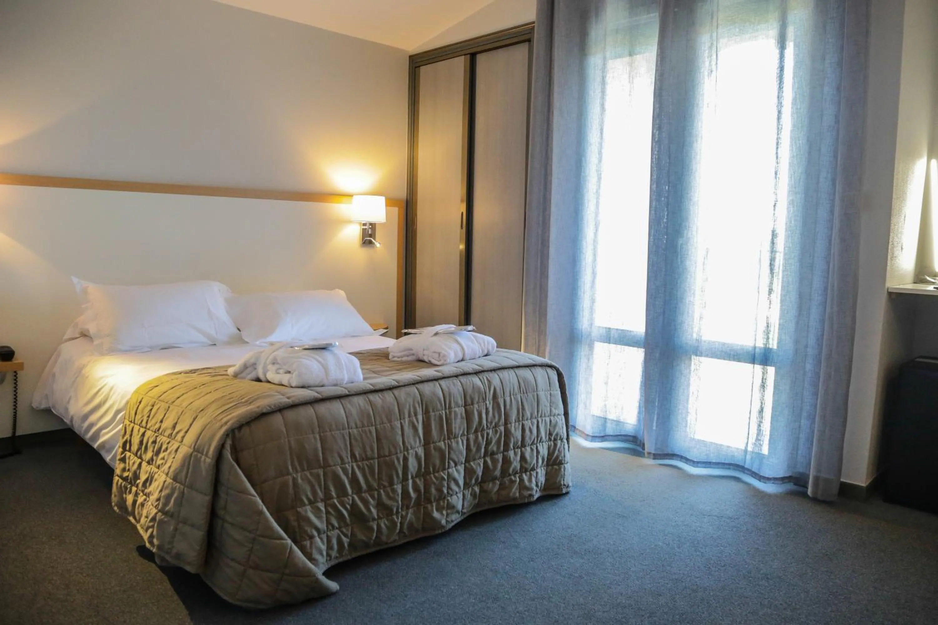 Bed in Hôtel Restaurant Atrachjata