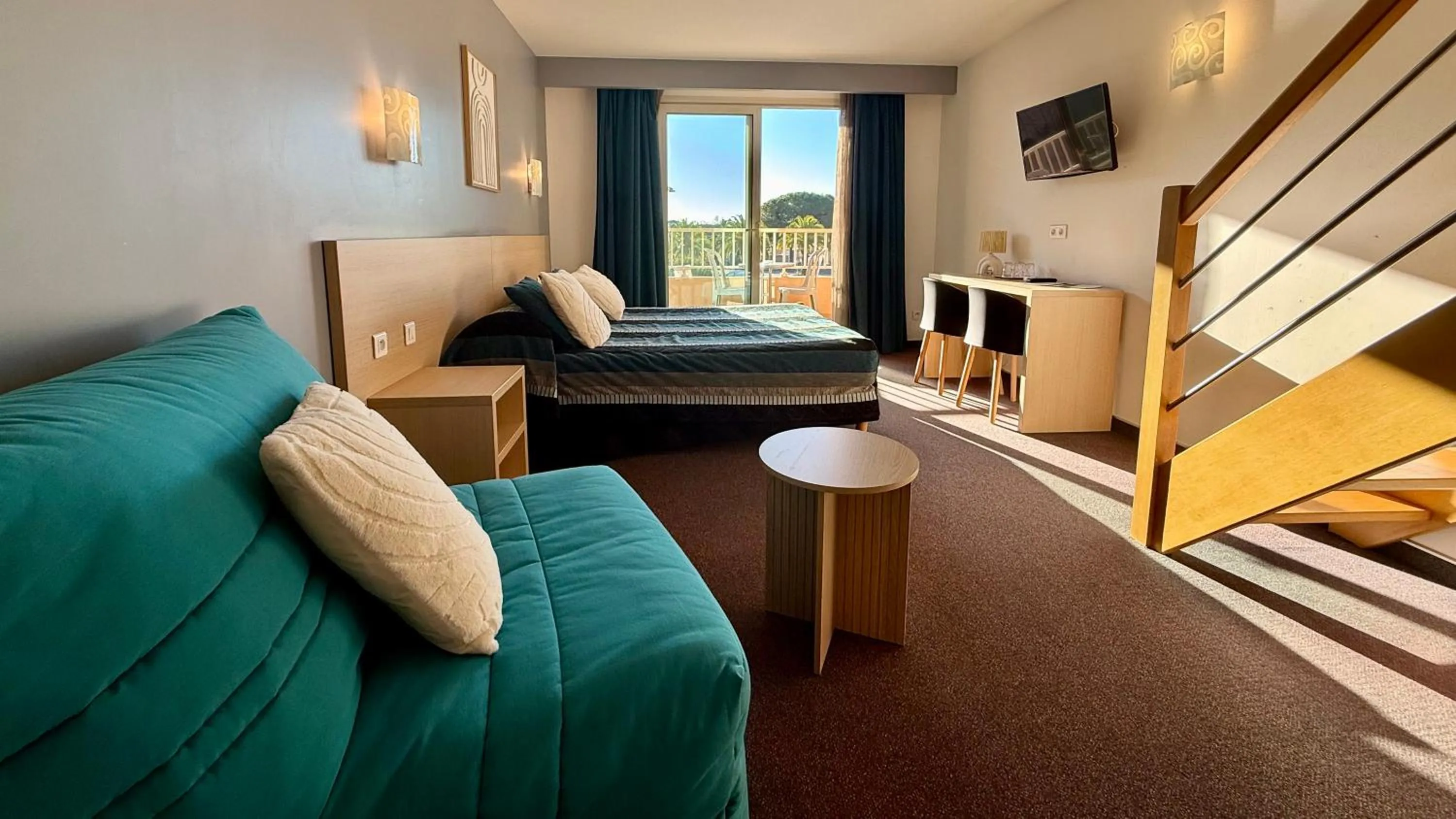 Bed in Hôtel Restaurant L' Empereur