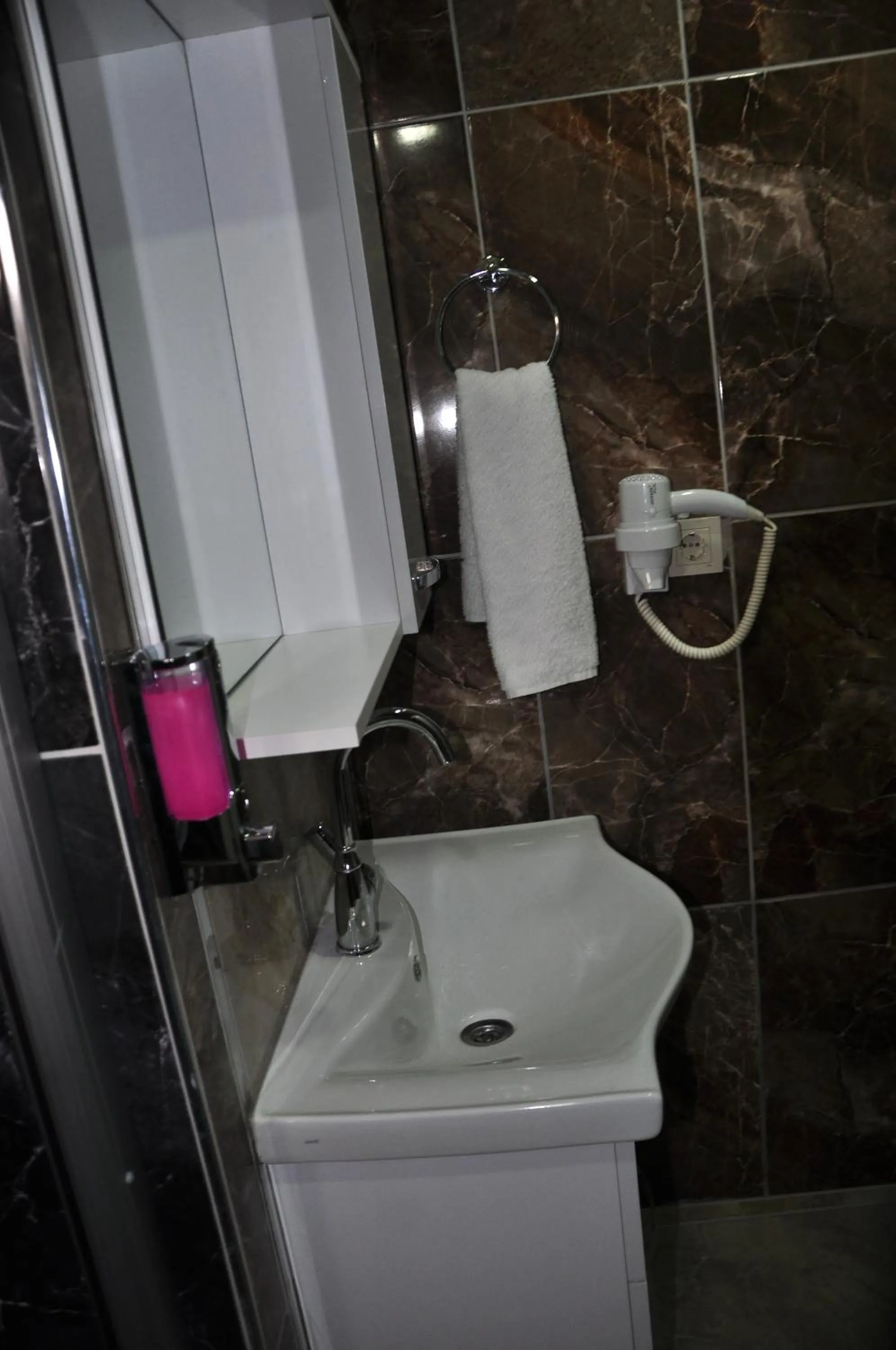 Bathroom in SunAnatolia Otel