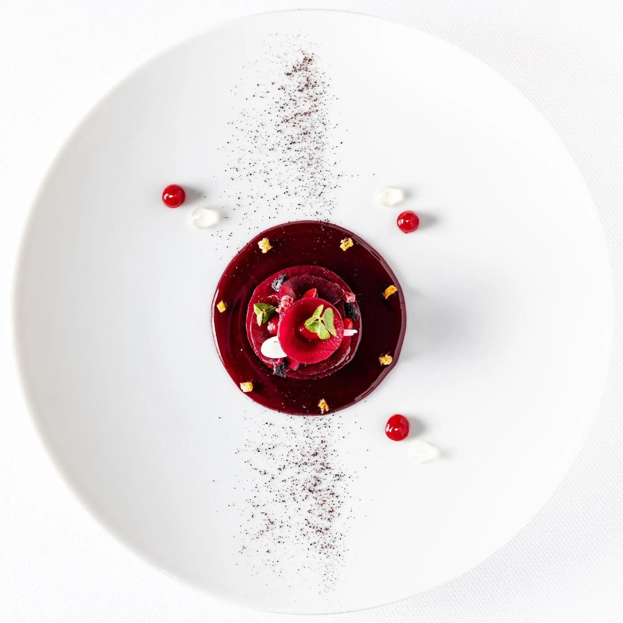 Restaurant/places to eat in Chapeau Rouge par William Frachot - Hôtel Espace Bien-être & Restaurant étoilé