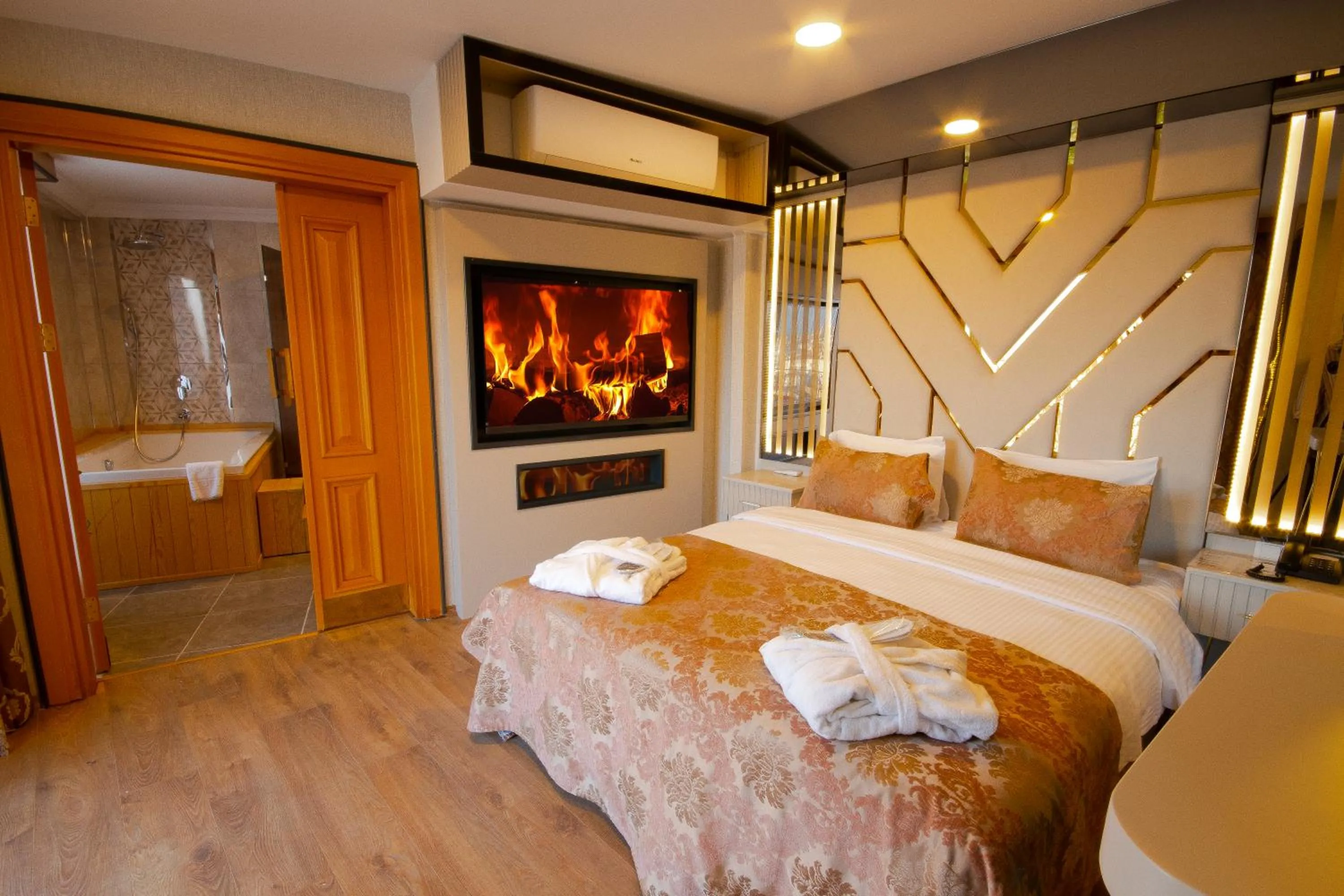 Bed in Vivaldi Park Hotel