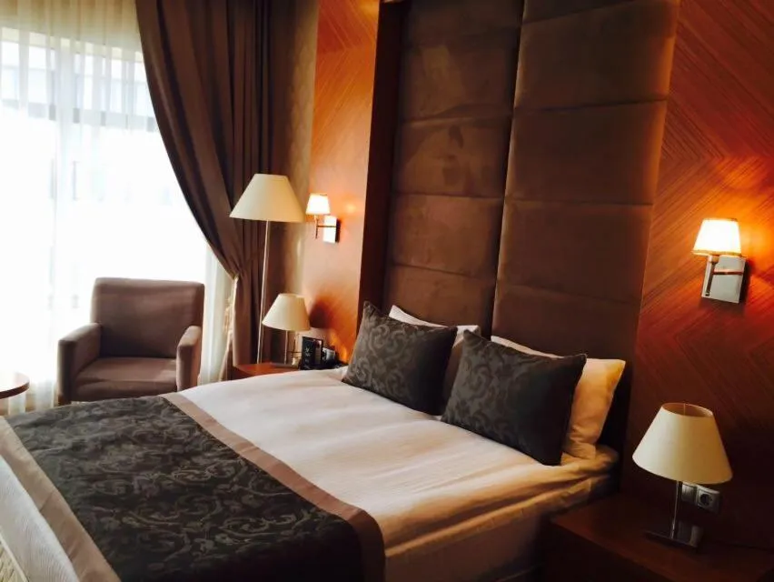 Bed in Vivaldi Park Hotel