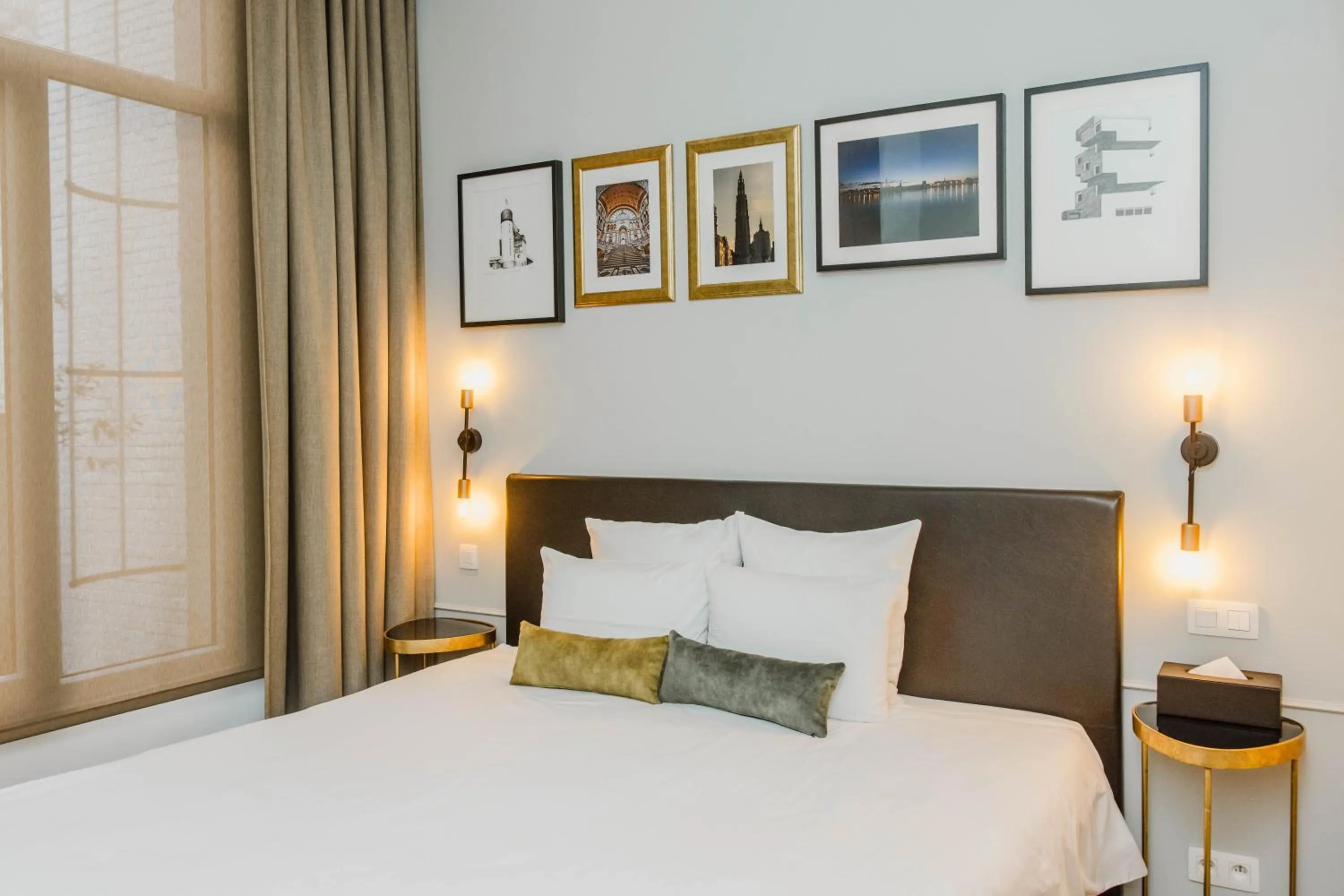 Bedroom, Bed in Boutique hotel Maison Emile