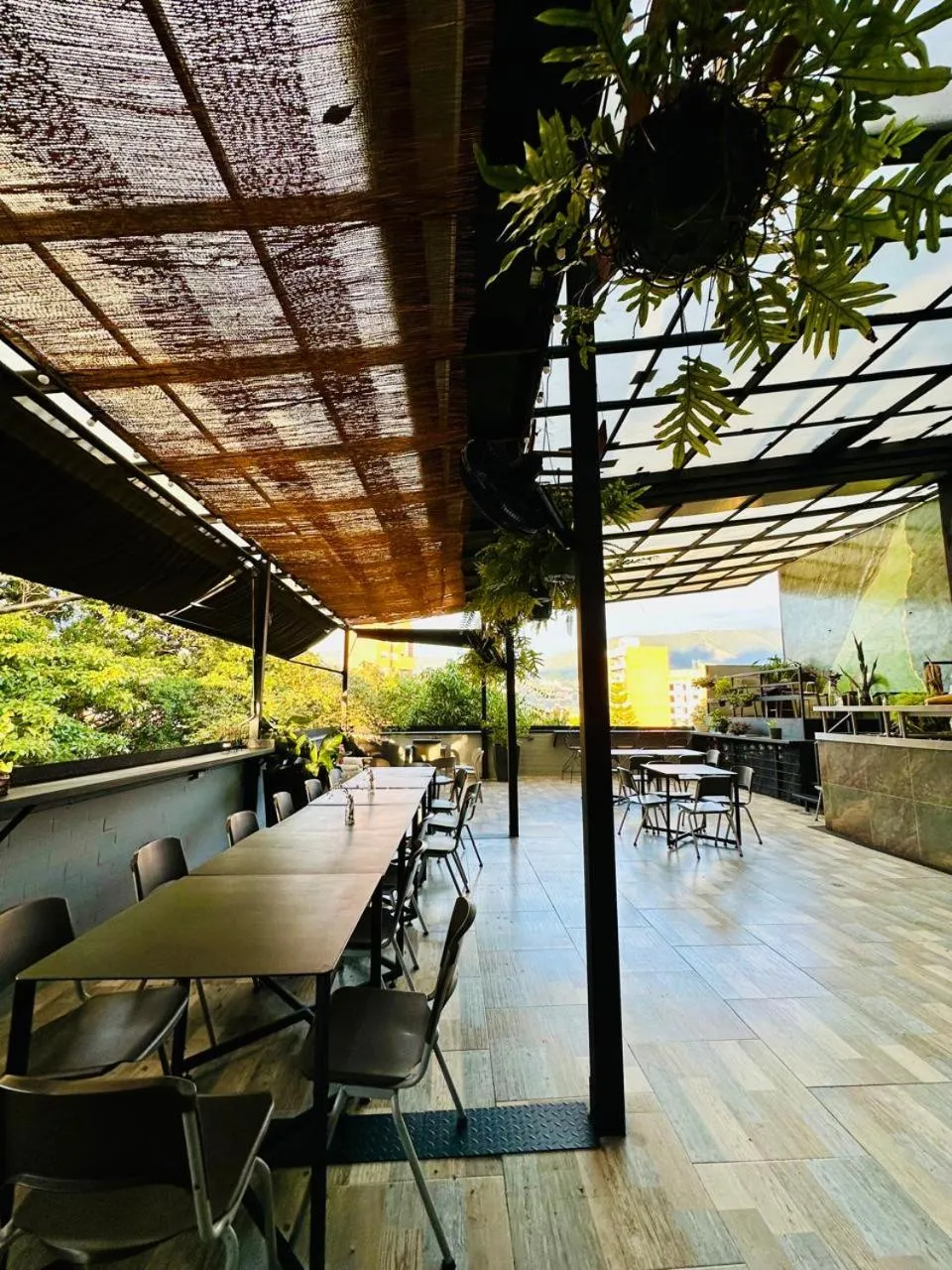 Communal lounge/ TV room in Hotel Zona Verde