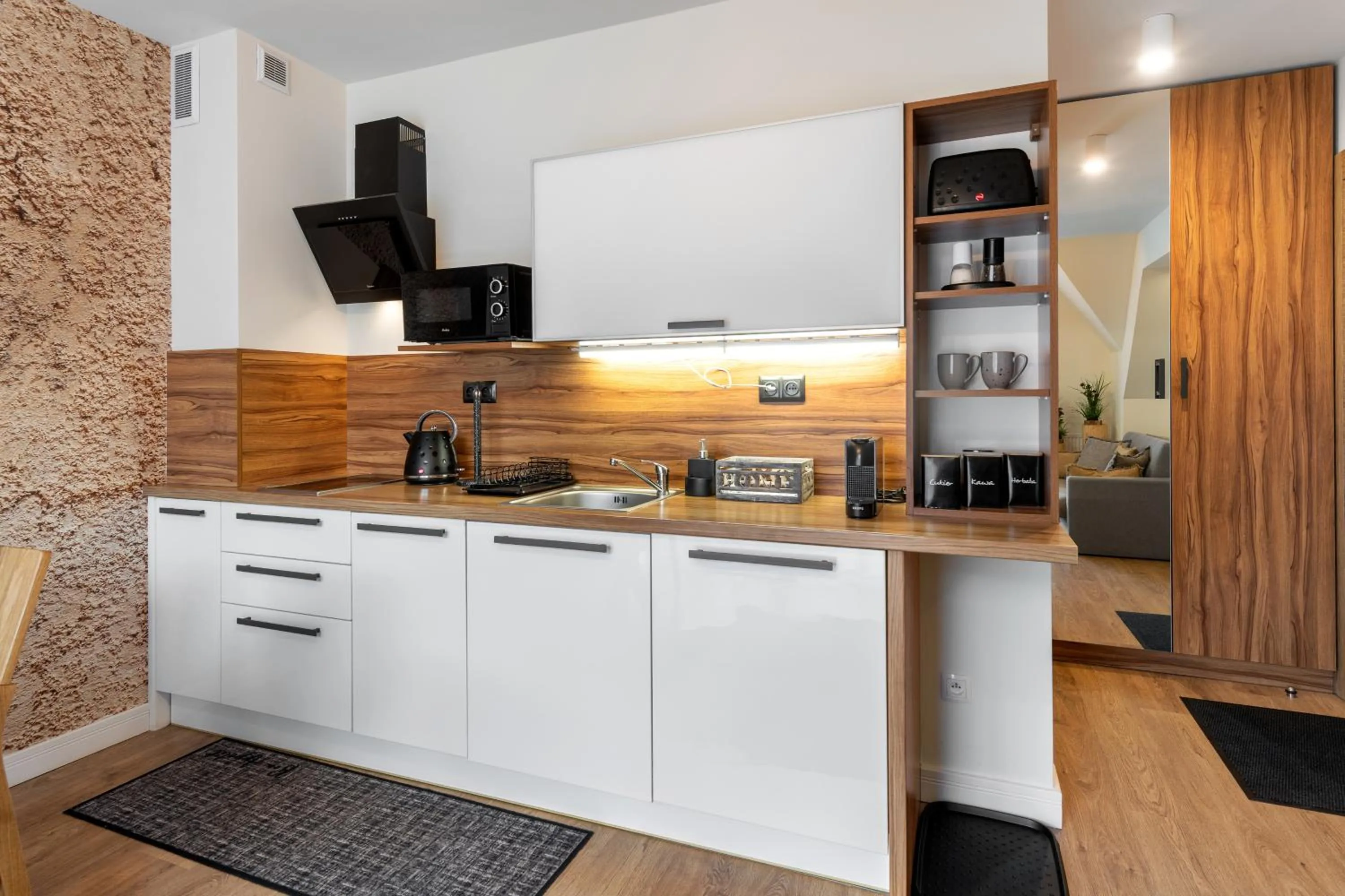 Kitchen or kitchenette in Bory6a Apartamenty & Free Parking