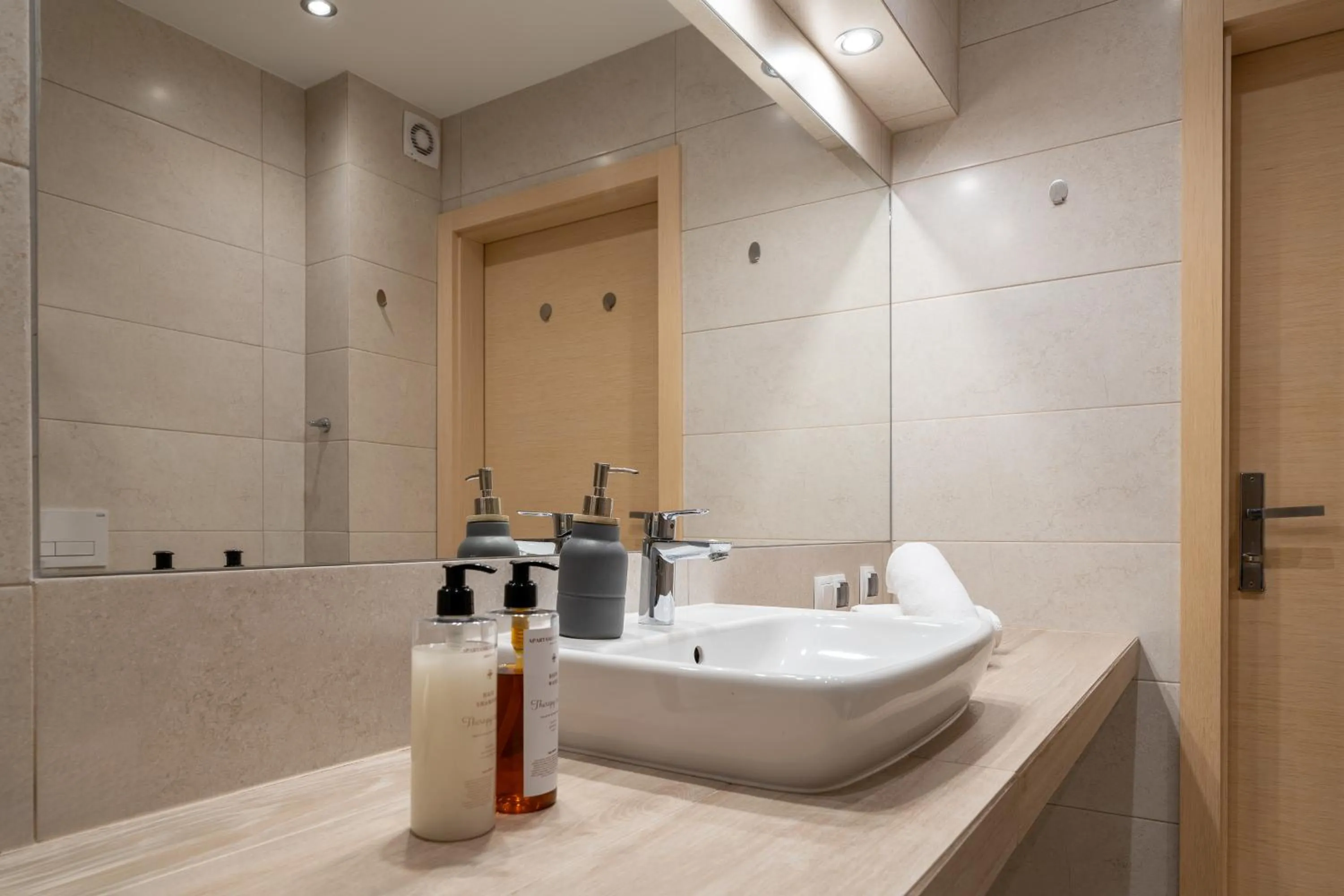 Bory6a Apartamenty & Free Parking