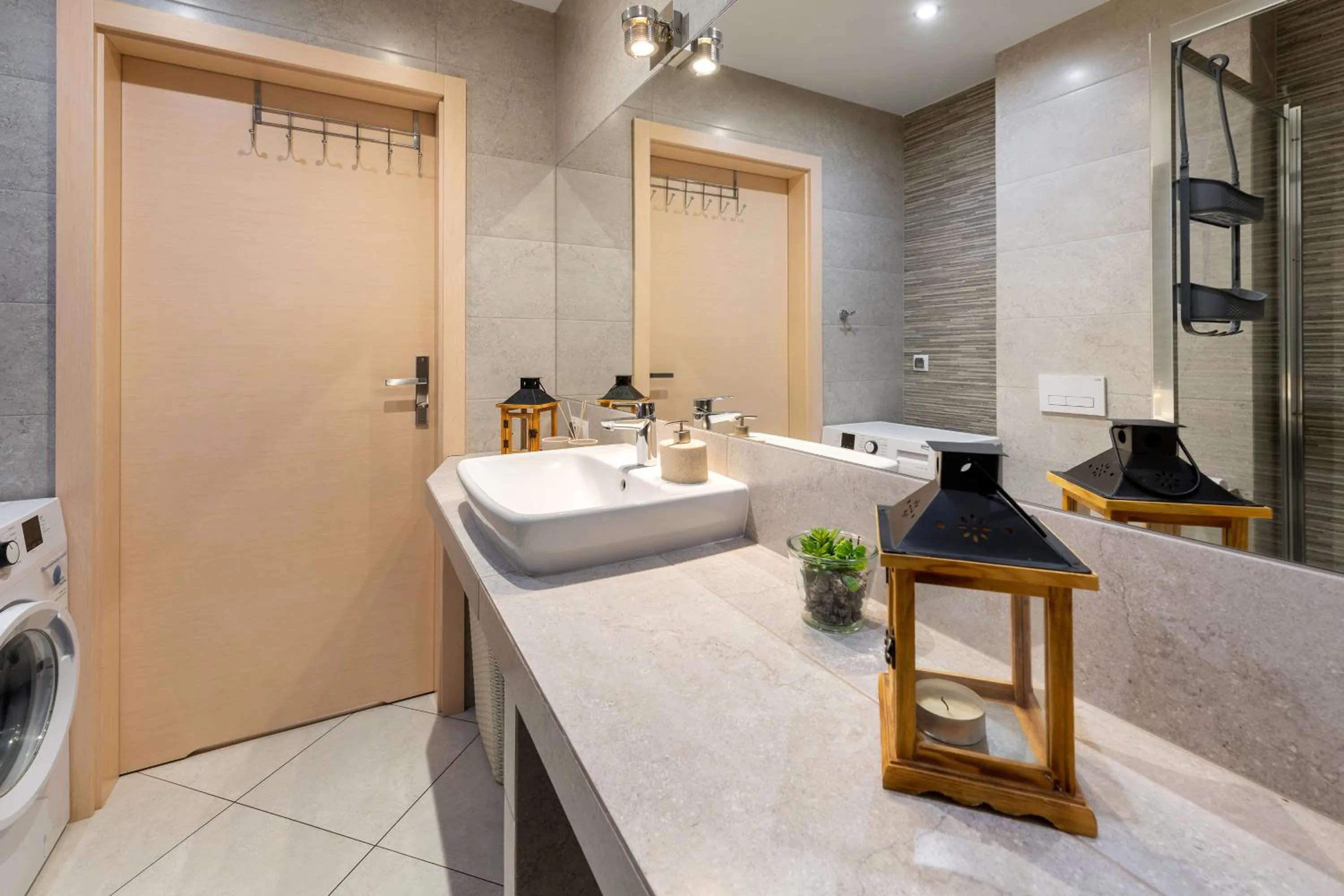 Shower in Bory6a Apartamenty & Free Parking