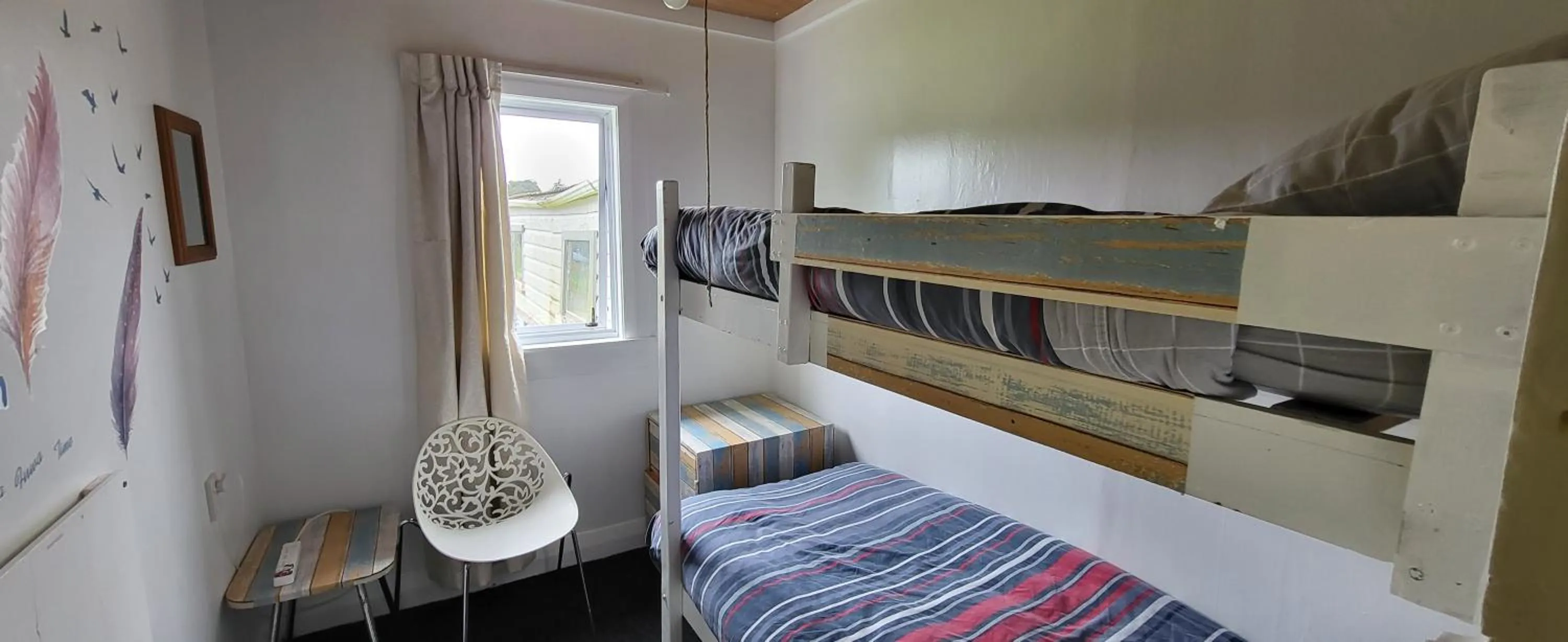 Bed in National Park Alpine Lodge