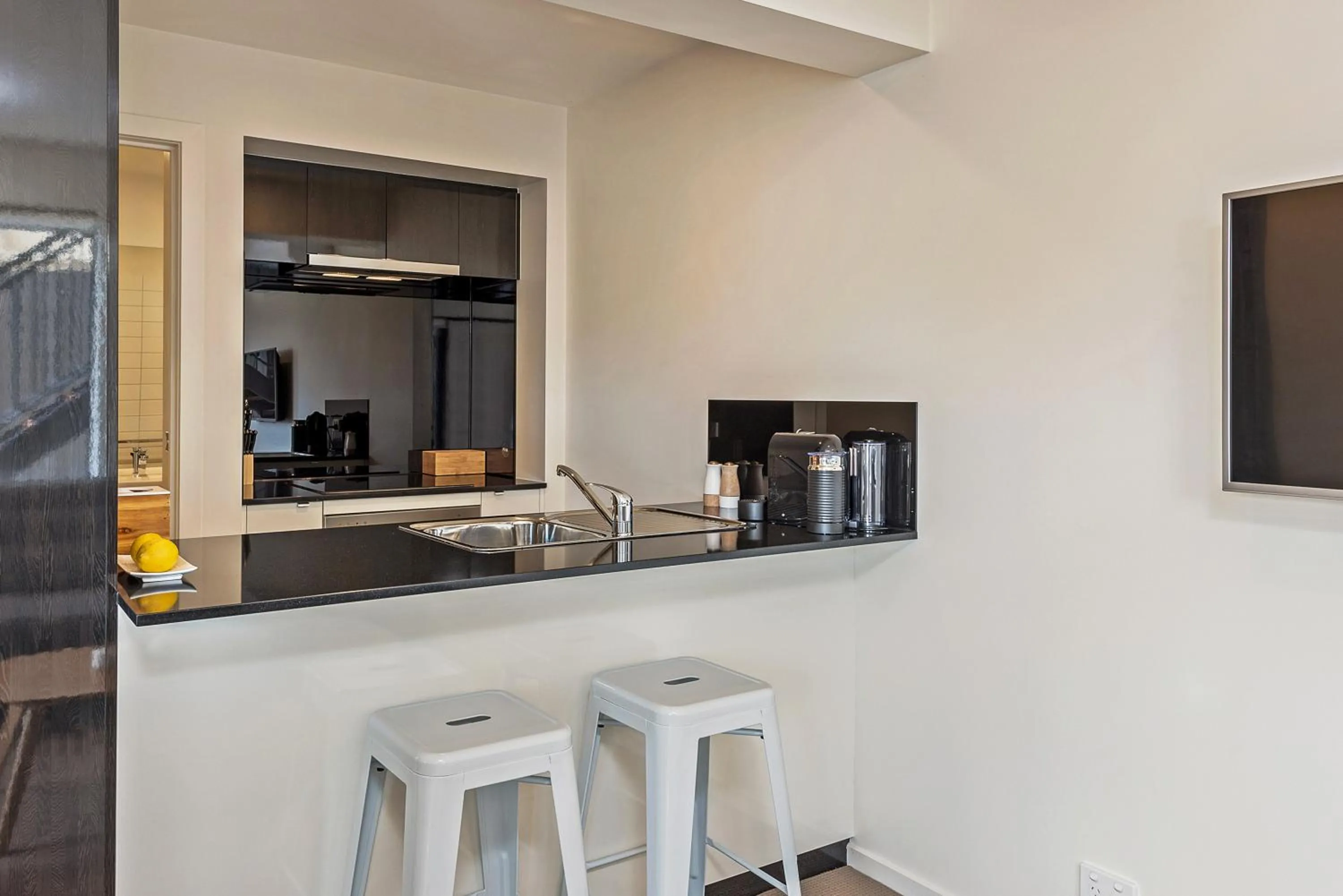 Kitchen or kitchenette in 110 Hampden Apartments