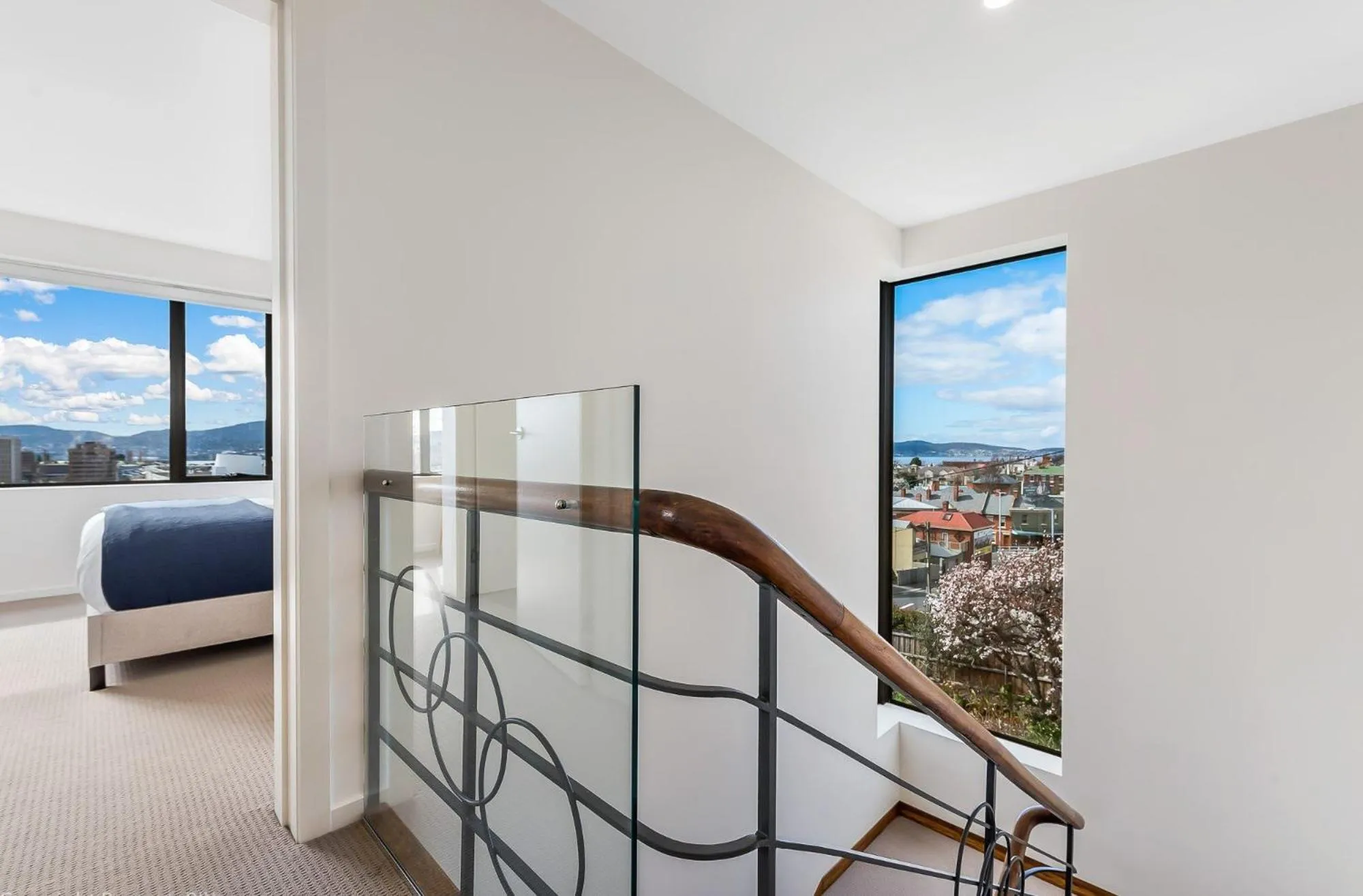 Decorative detail, Bed in 110 Hampden Apartments