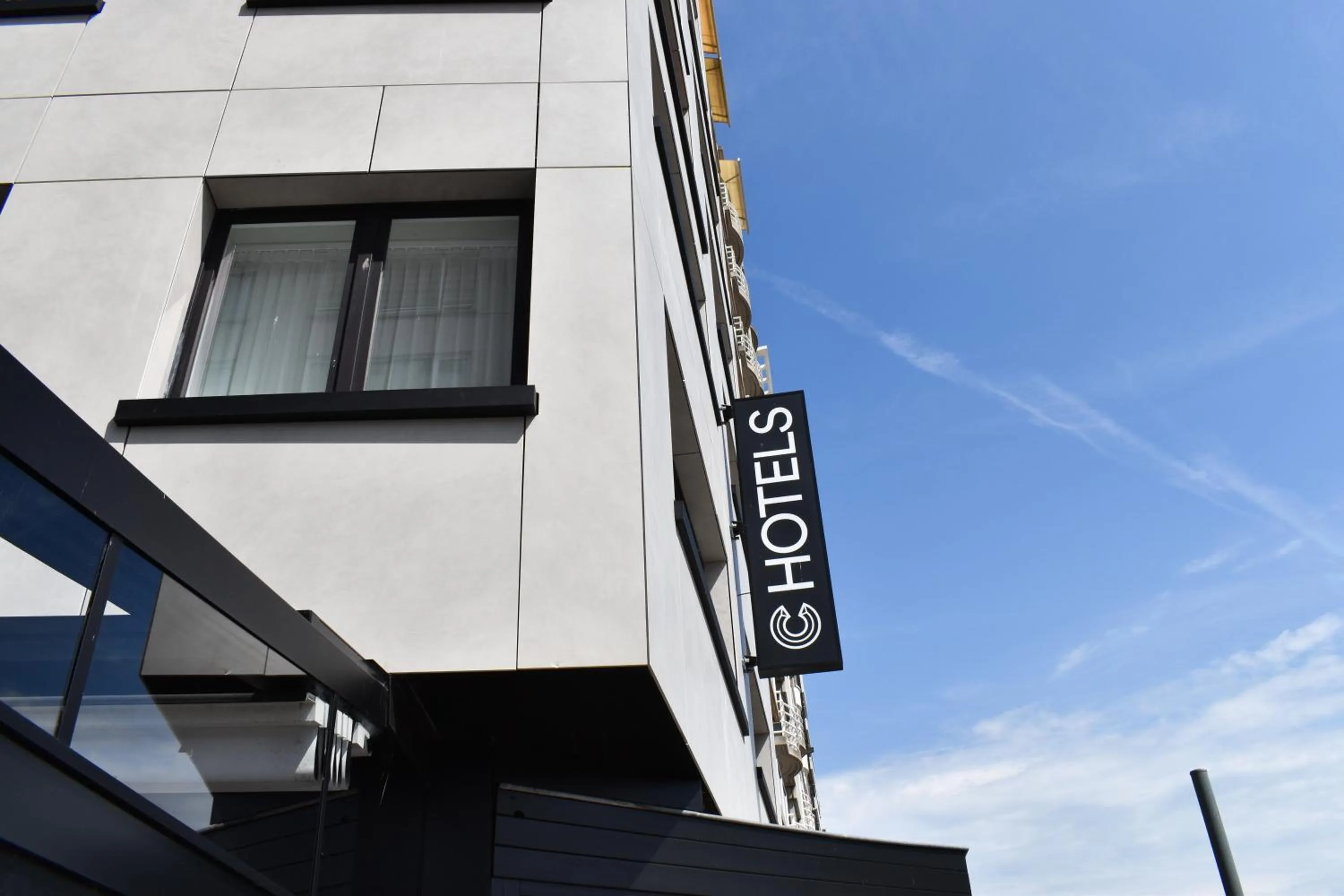 Property building in C-Hotels Burlington