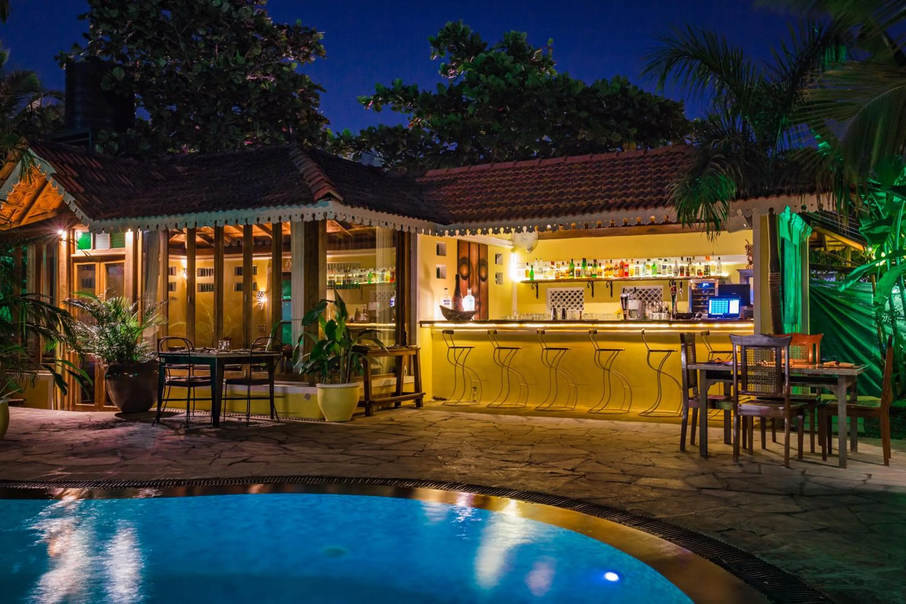 Alcoholic drinks in Fiesta Beach Resort