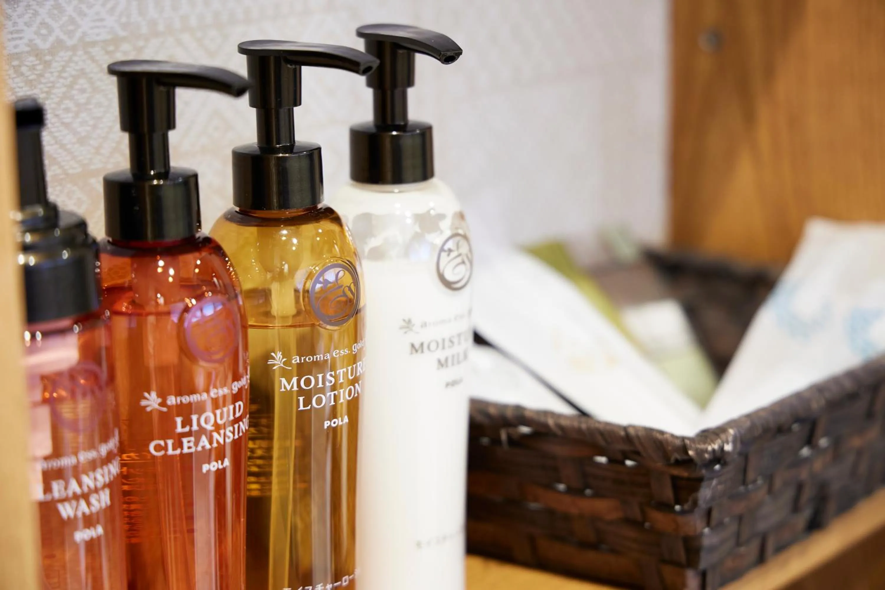 Photo of the whole room in Uminone