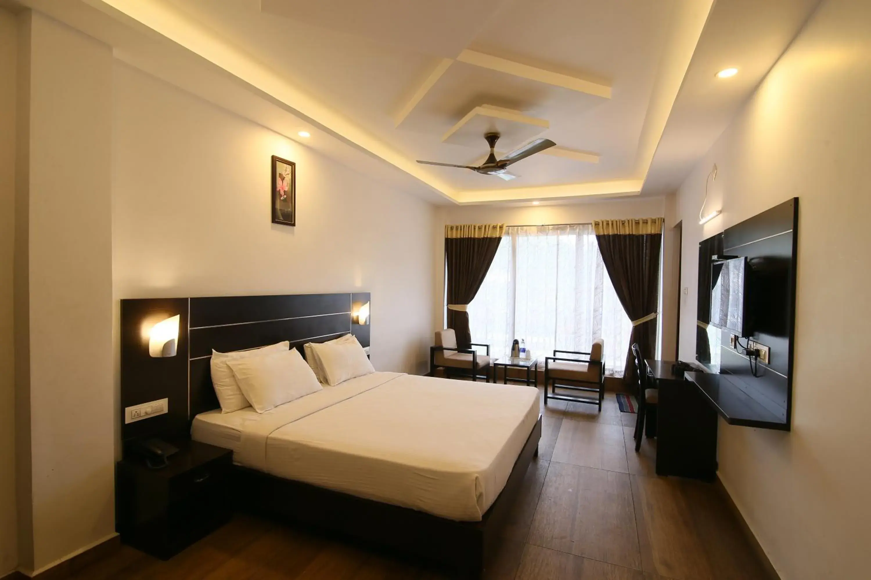 King Room in Jays Inn King Room in Jays Inn