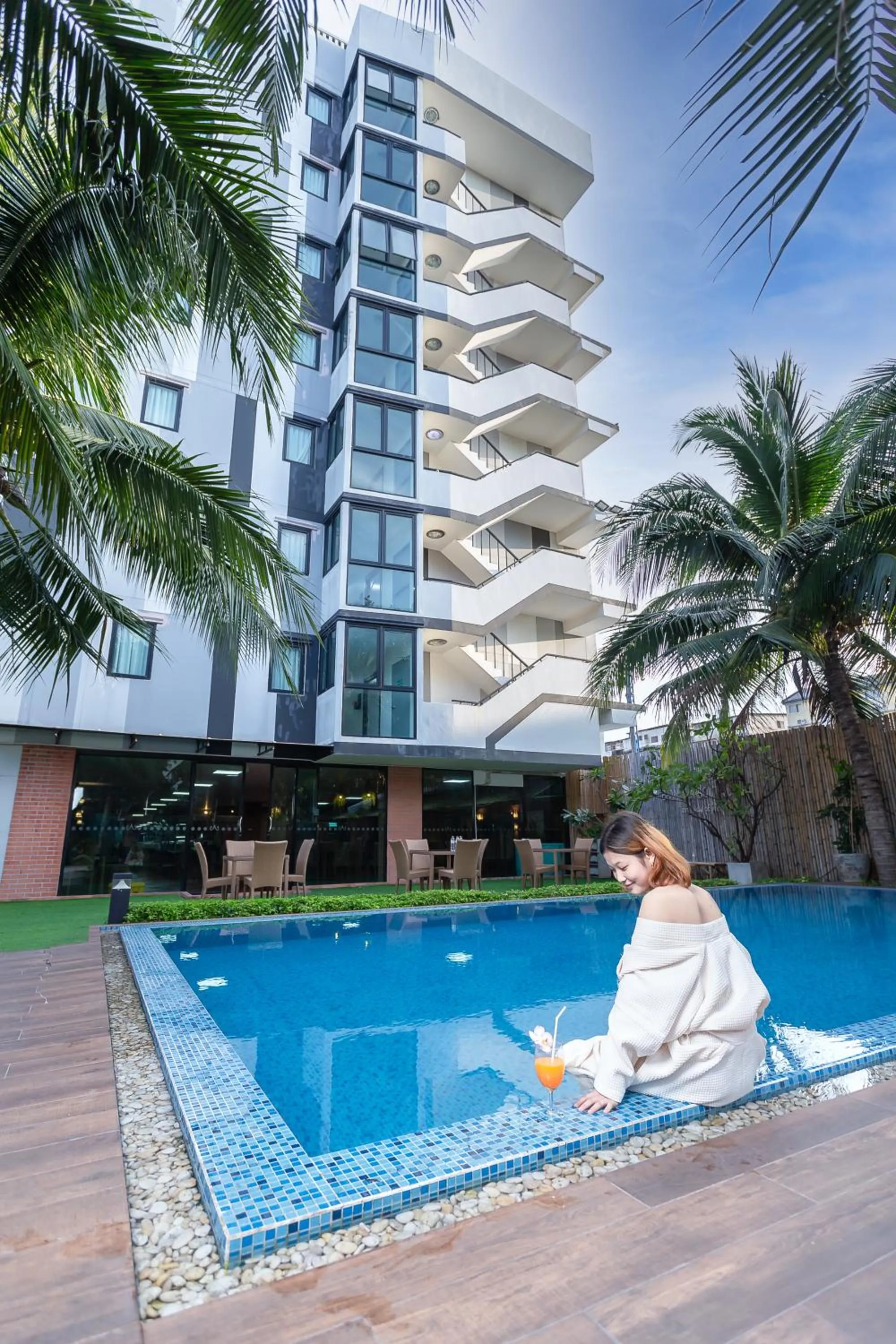 Swimming pool in Baan Thai Boutique