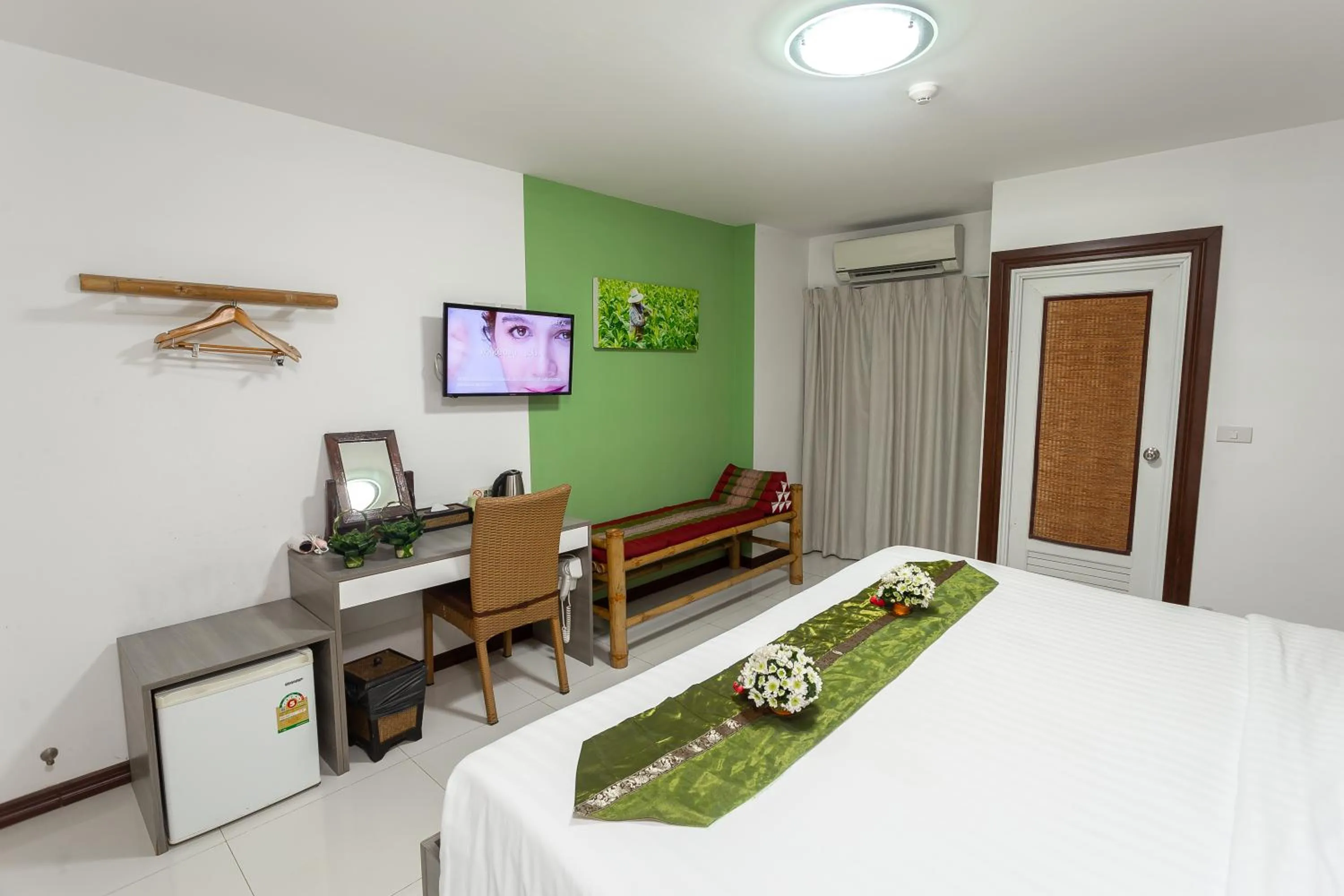 Seating area, Bed in Baan Thai Boutique