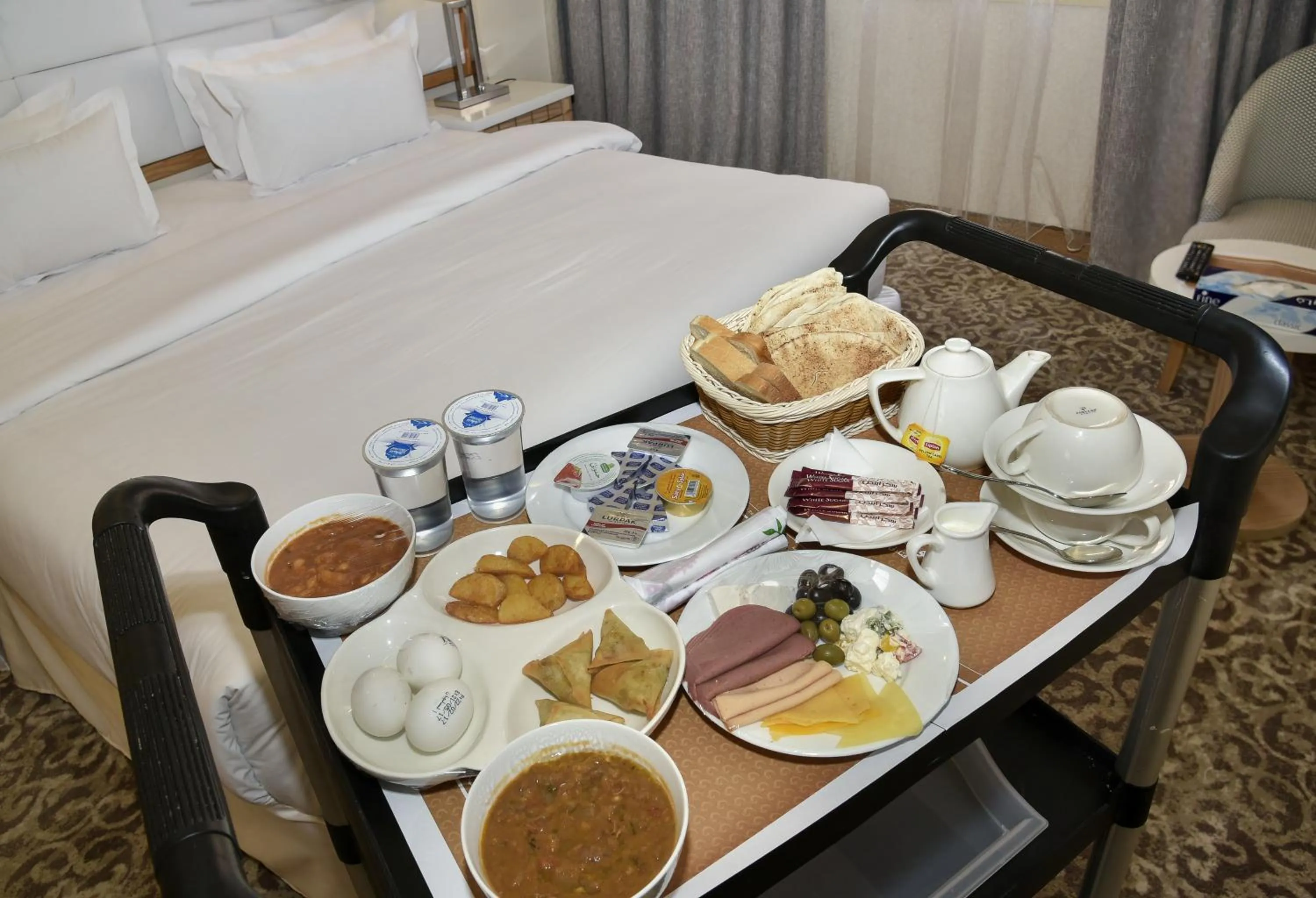 Bed in Golden Dune Hotel AlFayhaa