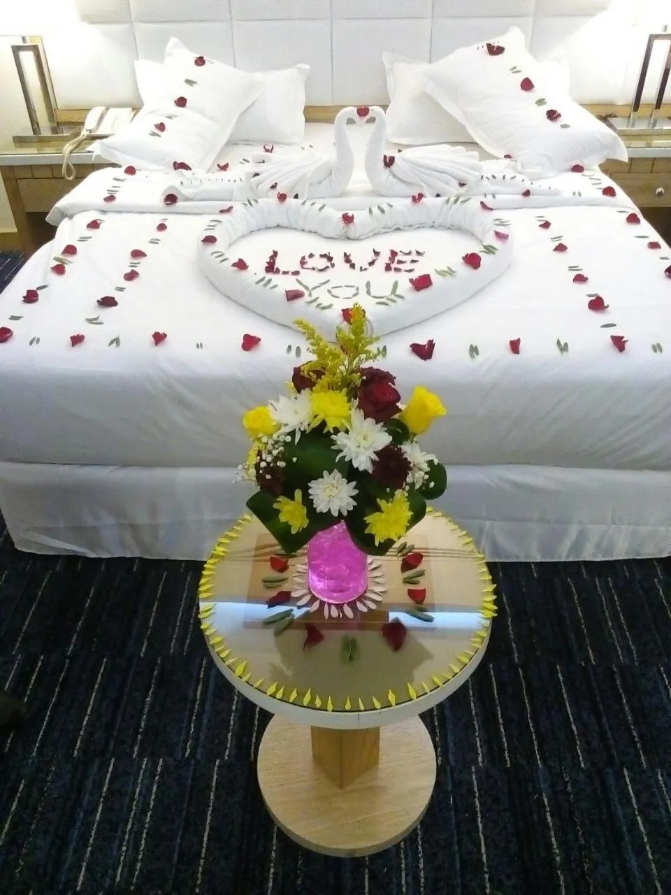 Bed in Golden Dune Hotel AlFayhaa