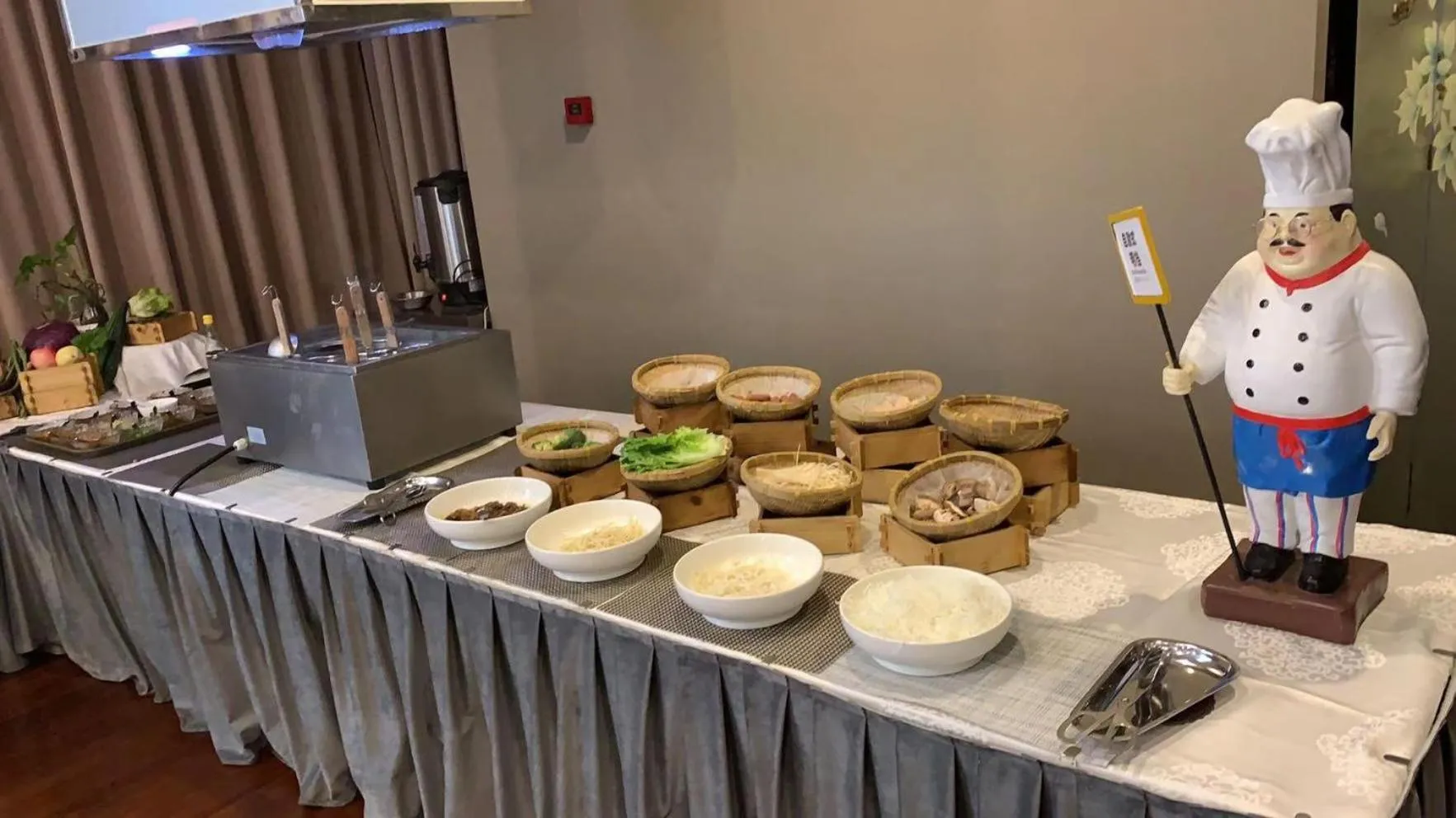 Breakfast in Yuwa Serviced Residence