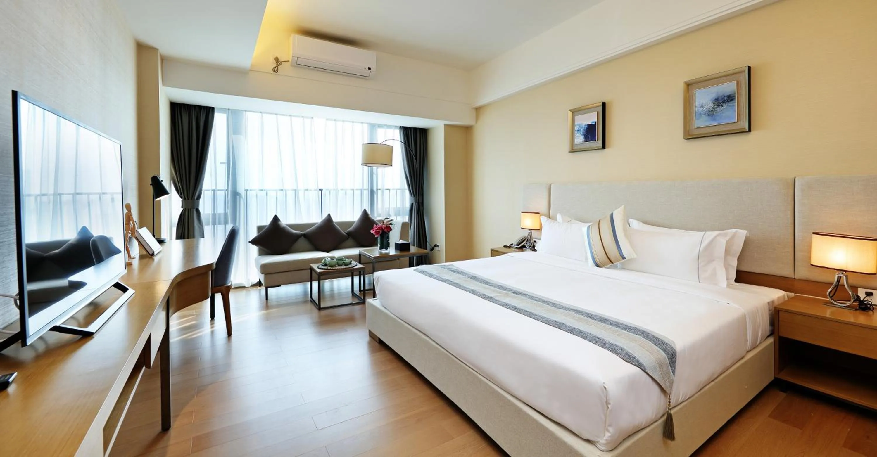 Bed in Yuwa Serviced Residence